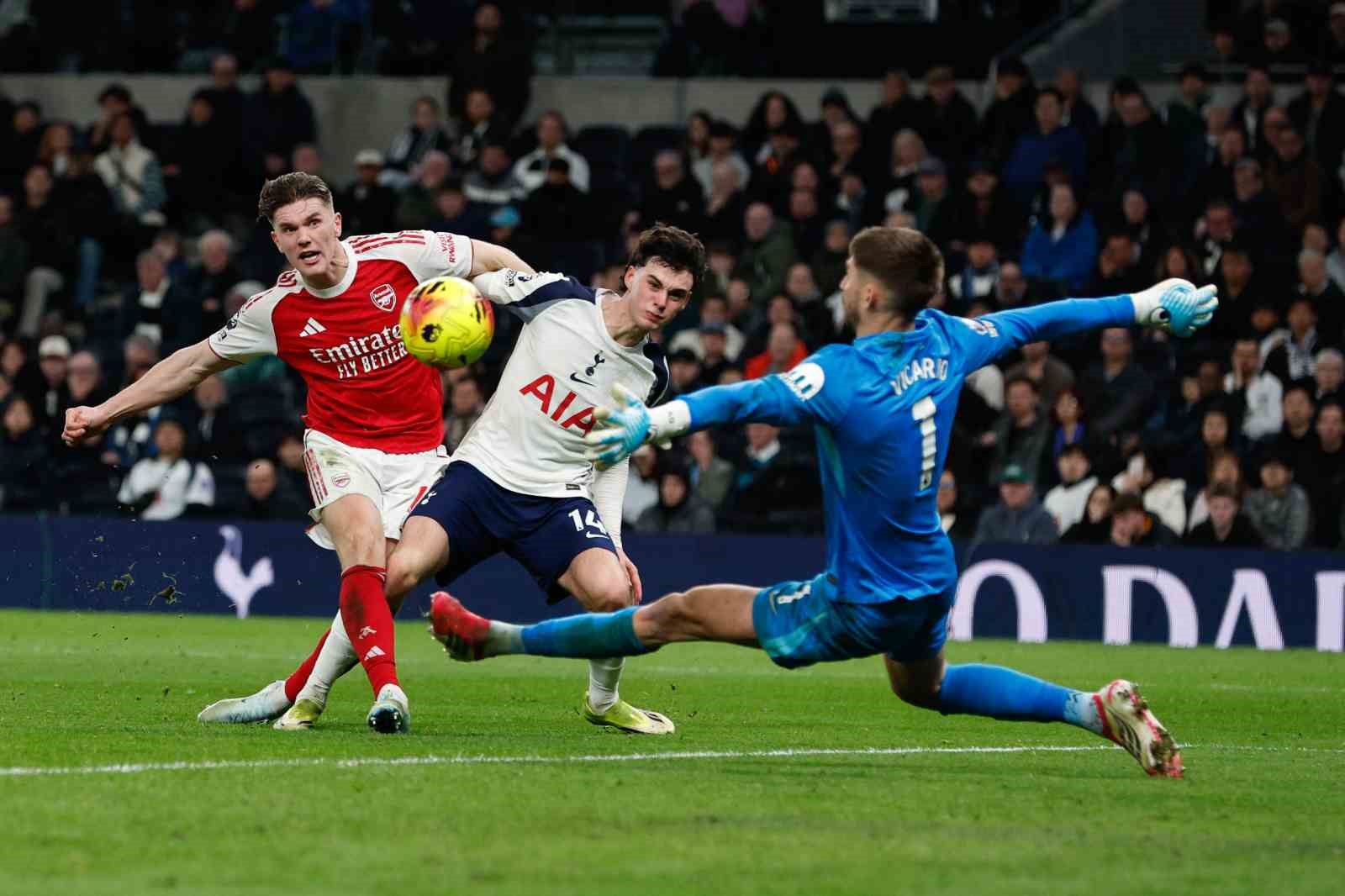 Kuzey Londra derbisinde kazanan Arsenal
