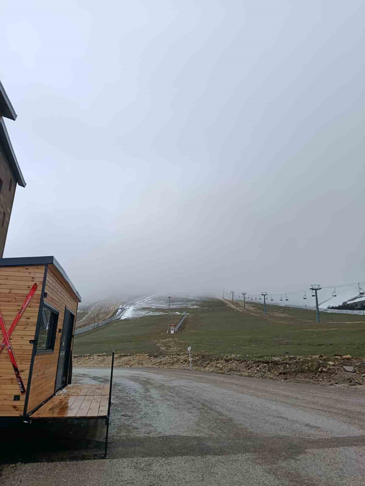 Ladik Akdağ’da nisan karı sürprizi
