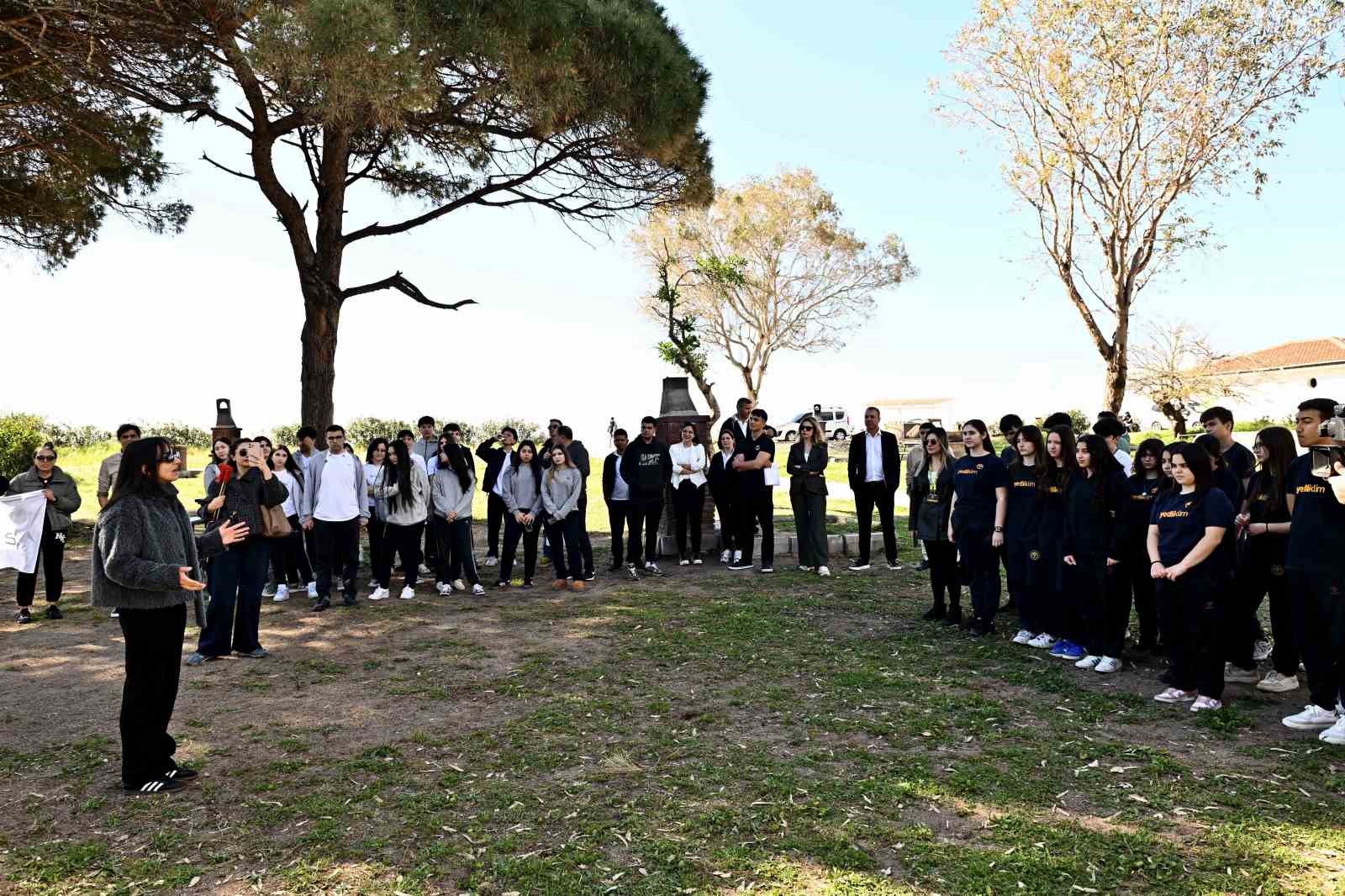 Lara Sahili’nde öğrencilerden bilimsel temizlik
Lara Sahili’nde öğrencilerden bilimsel temizlik