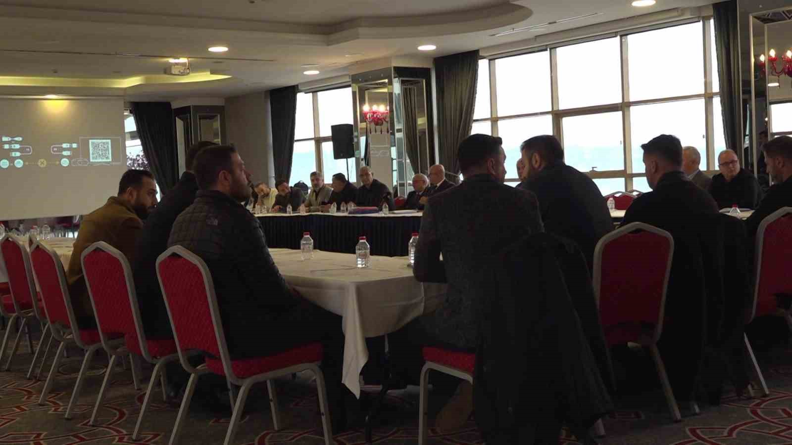 Lastik sektöründe 4 bin 500 işçiyi ilgilendiren toplu sözleşme görüşmeleri başladı
