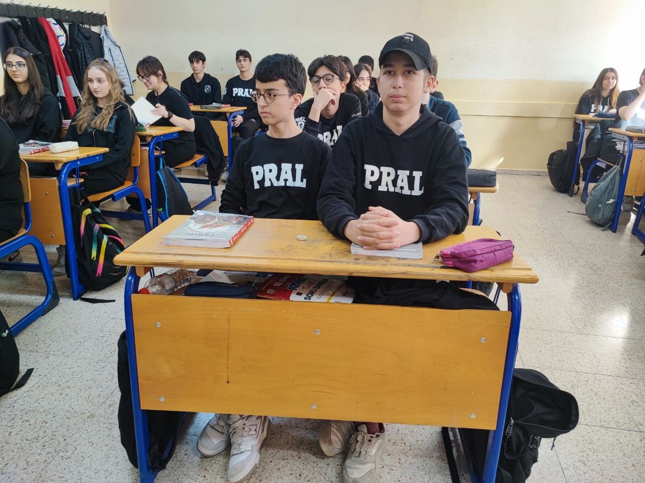 Lise öğrencisi lenf kanserini kendi kök hücreleriyle yendi
