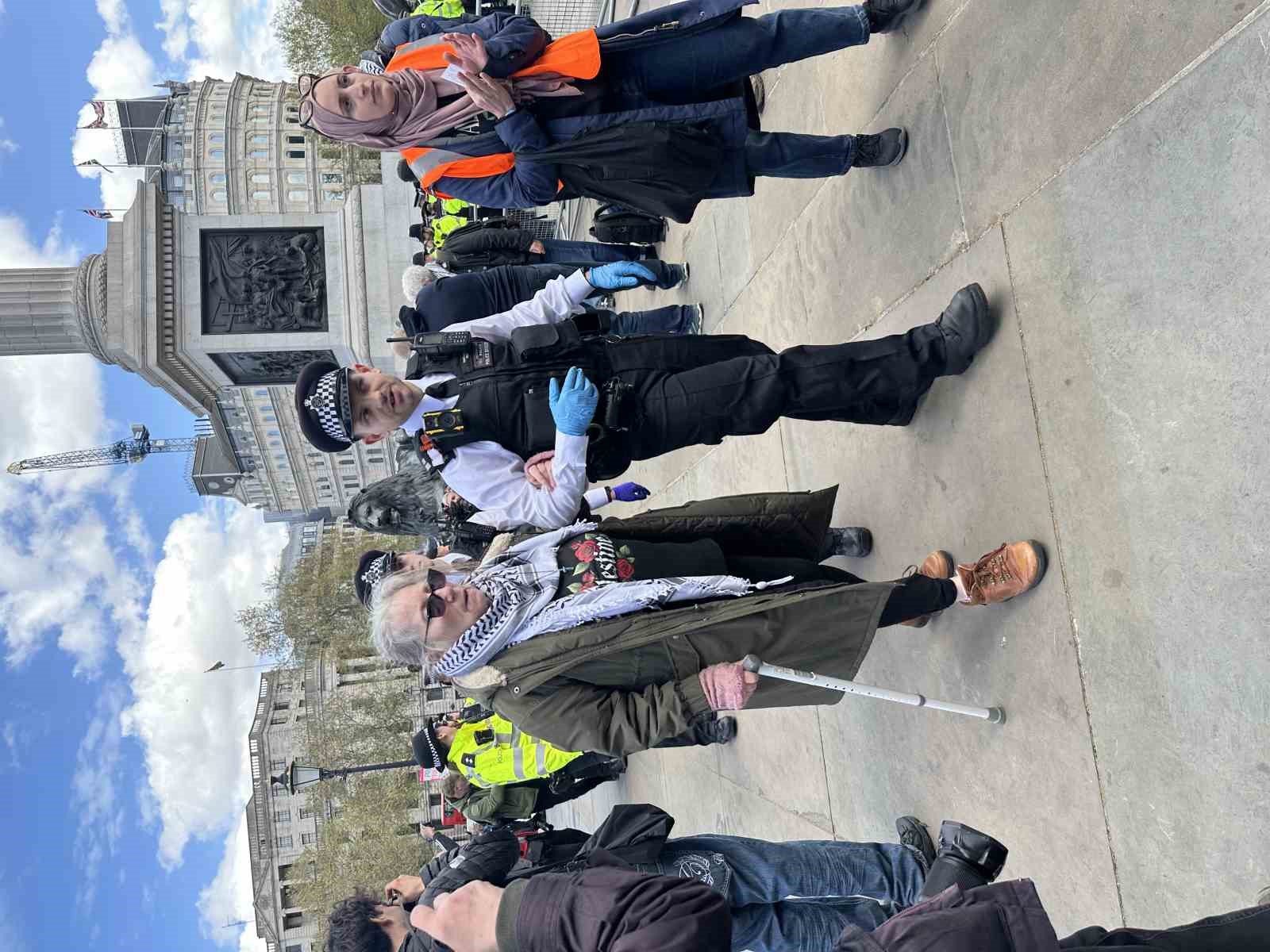 Londra polisinden Filistin’e destek gösterisine müdahale: 212 gözaltı
