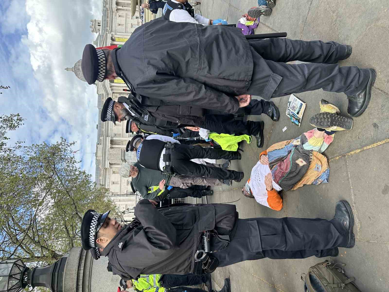 Londra polisinden Filistin’e destek gösterisine müdahale: 212 gözaltı
