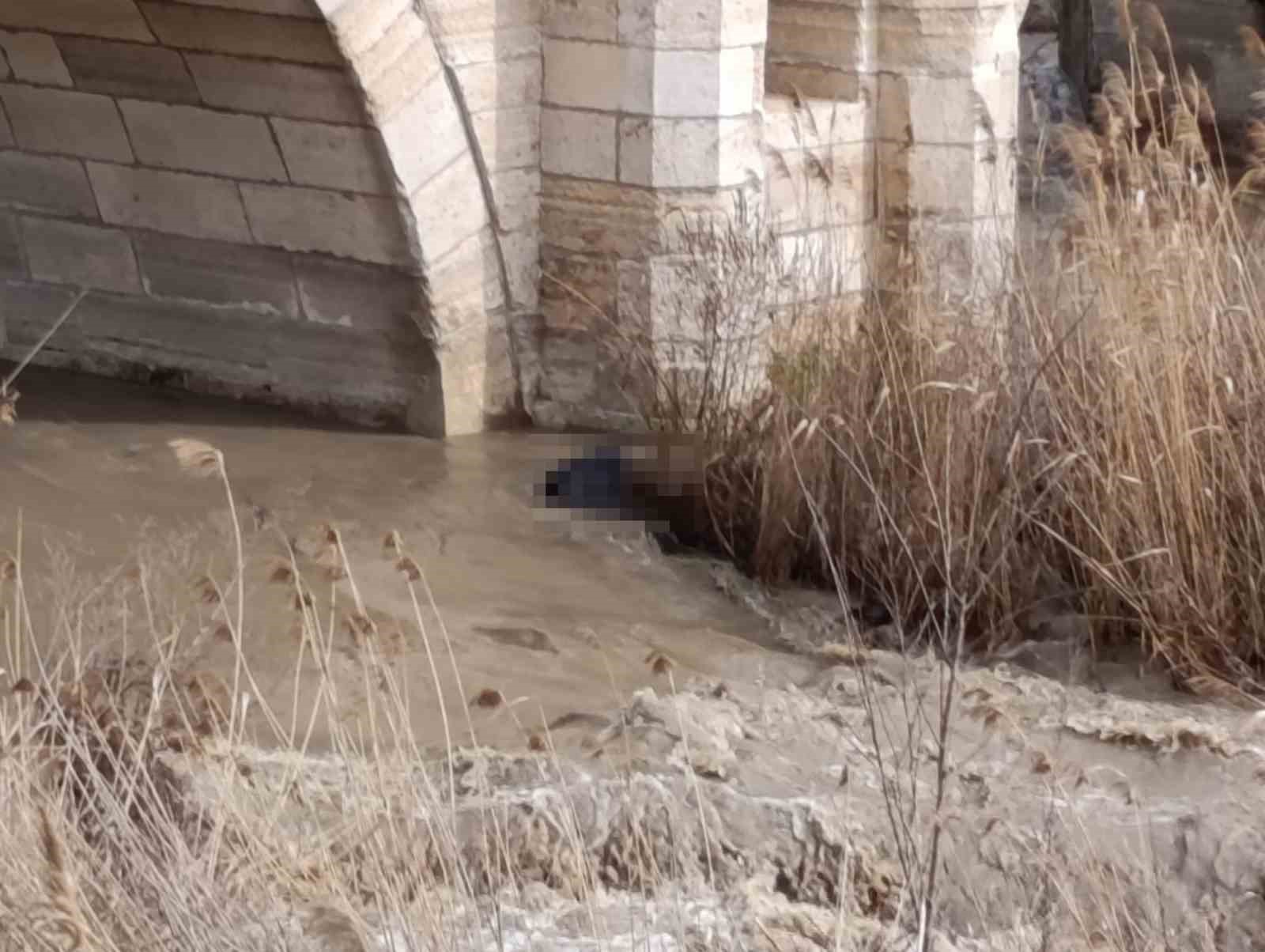 Lüleburgaz’da dere yatağında ceset bulundu
