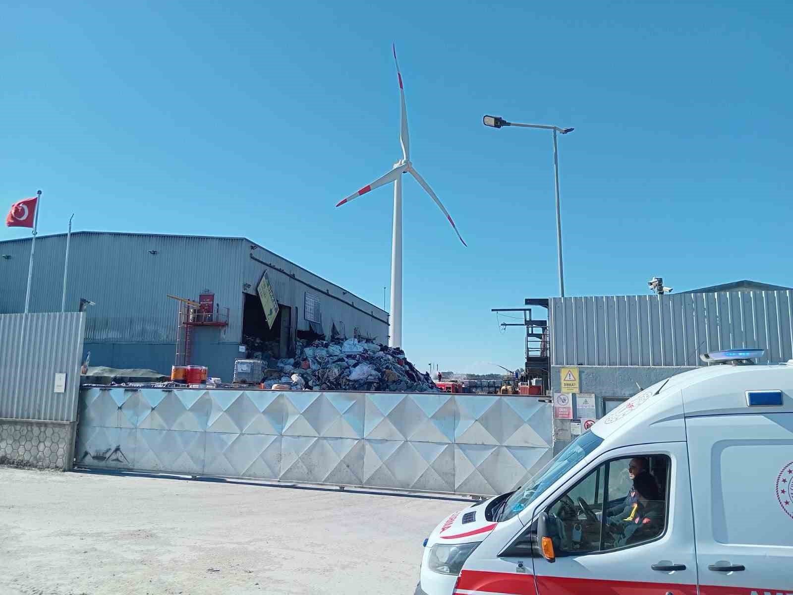 Lüleburgaz’da geri dönüşüm tesisinde yangın
