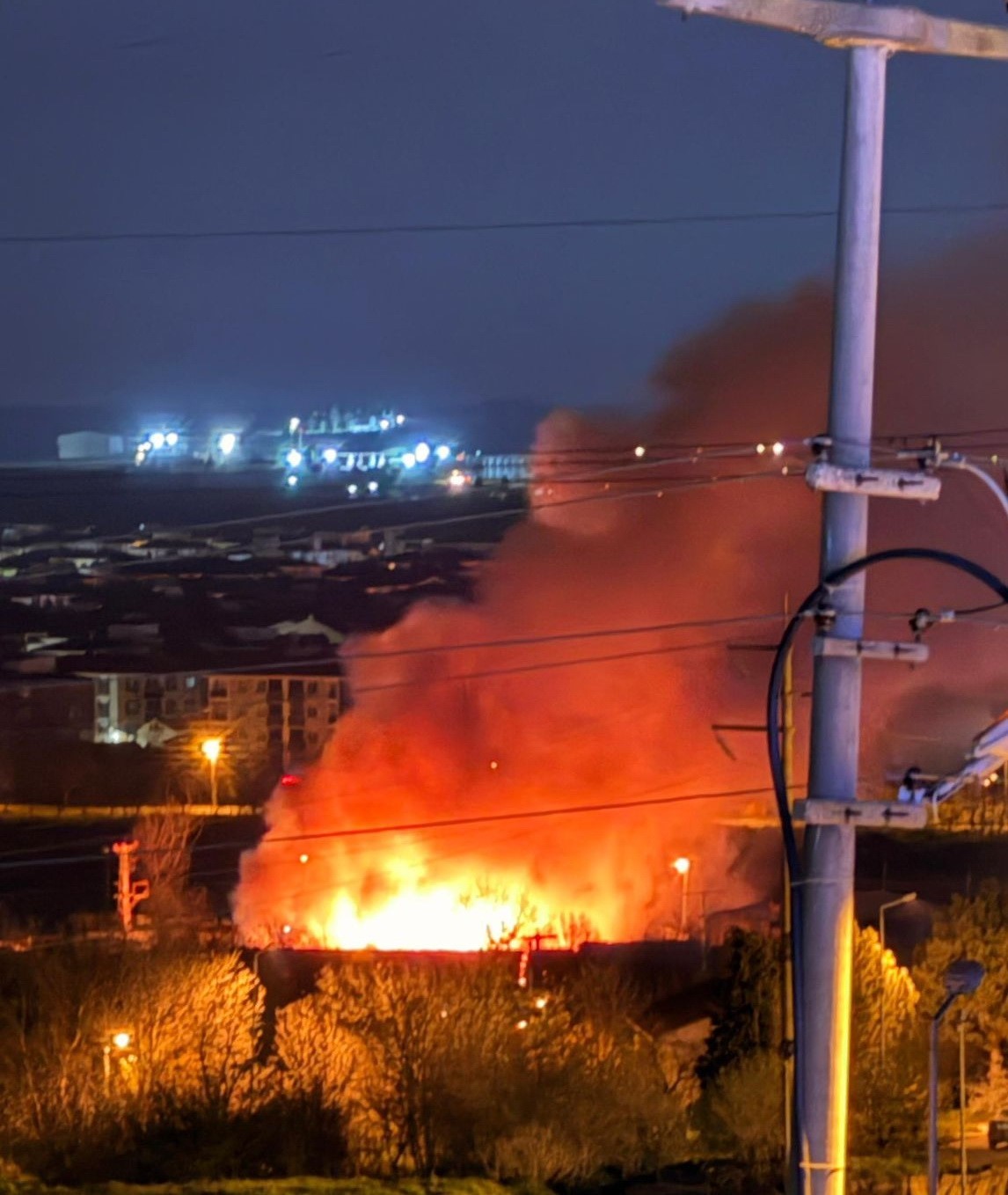 Lüleburgaz’da korkutan yangın
