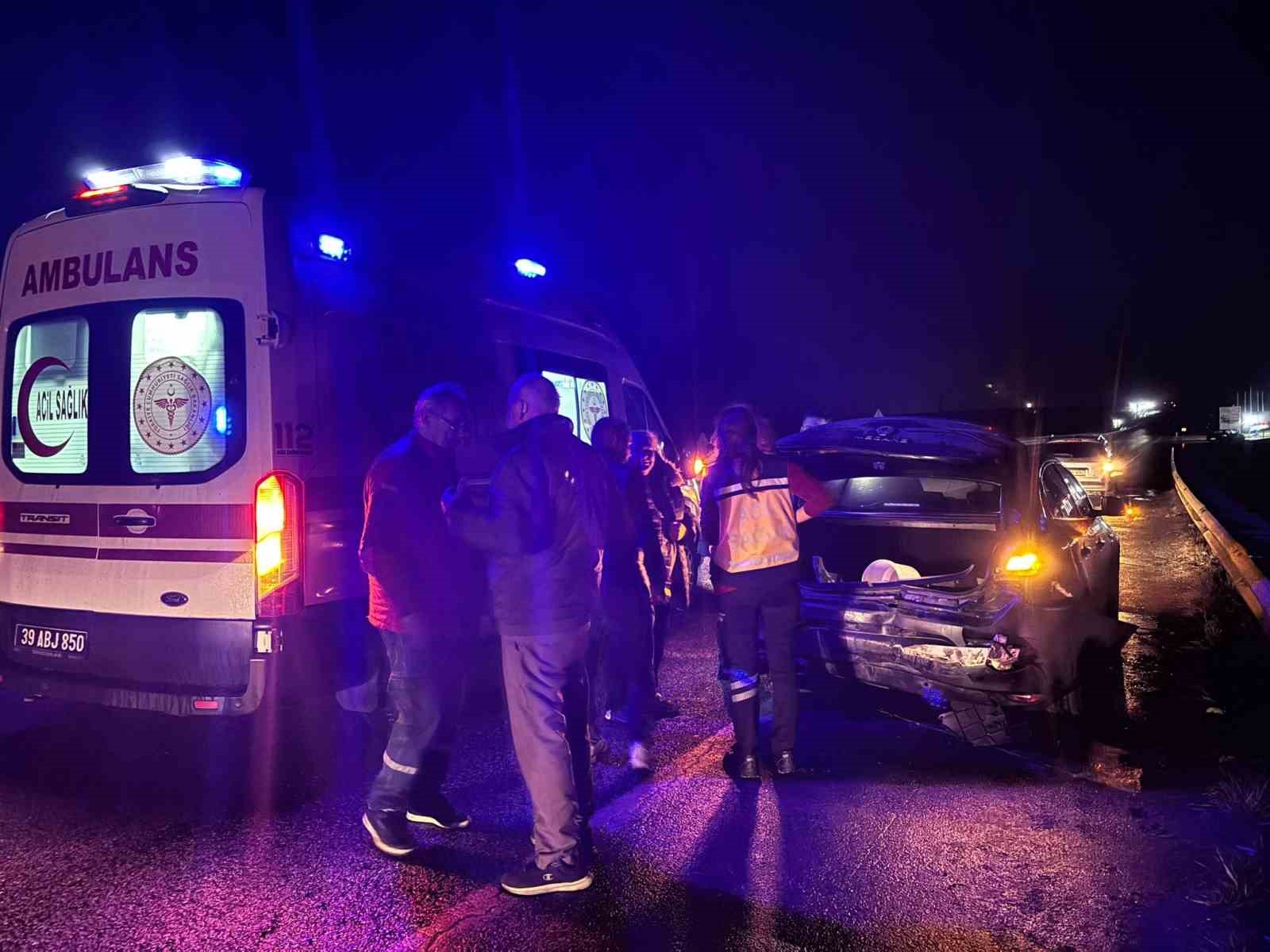 Lüleburgaz’da zincirleme kaza: 2 yaralı, 1 otomobil yandı
