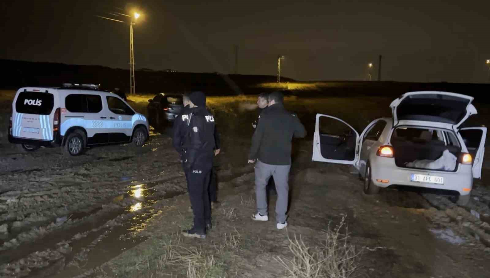 Maddi hasarlı kaza sonrası 2 kişiyi öldürdü, "Pişman değilim, onur duyuyorum" dedi
