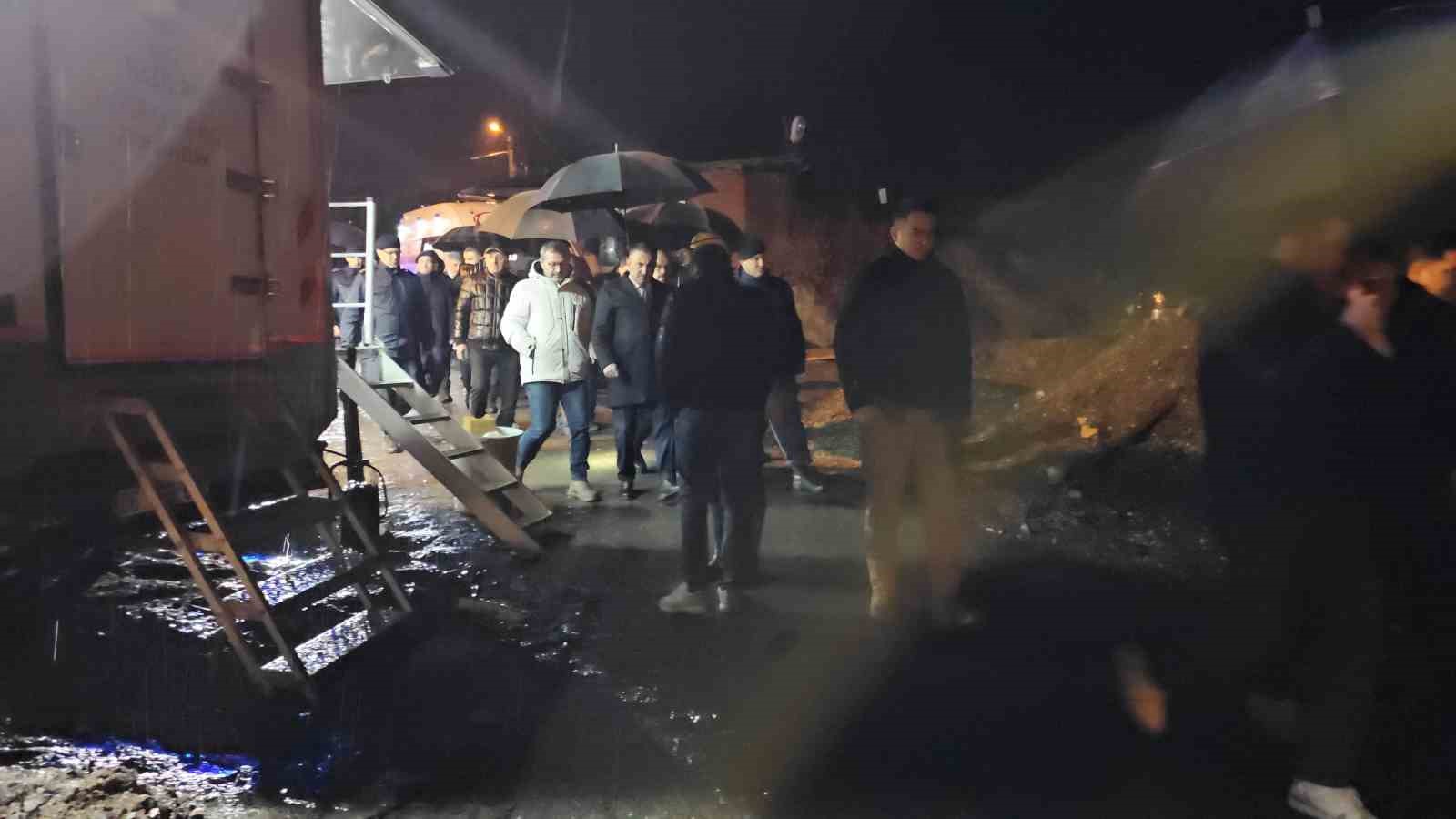 Maden ocağındaki göçükte 2 işçinin cansız bedenlerine ulaşıldı
