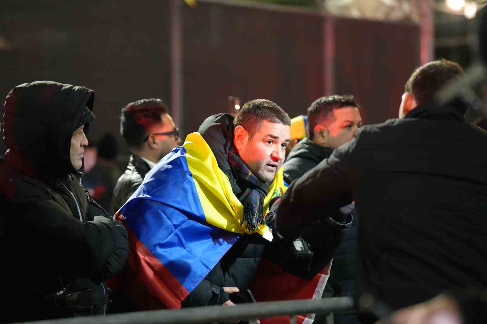 Maduro ve eşi New York’ta federal gözetim merkezine sevk edildi
