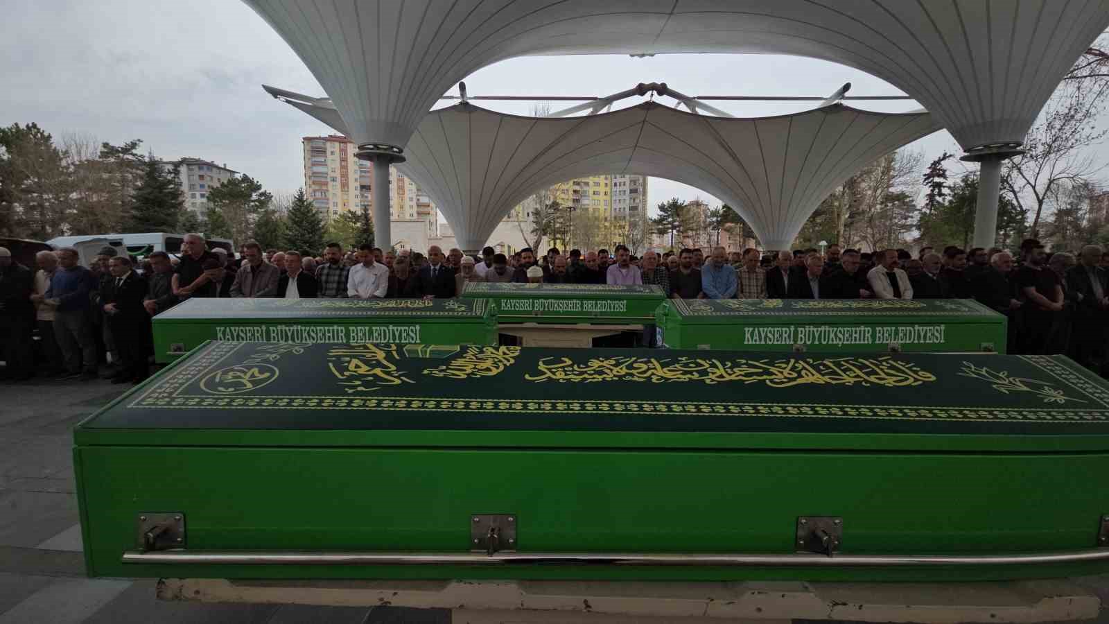 Maganda kurşunuyla ölen araştırma görevlisi toprağa verildi
