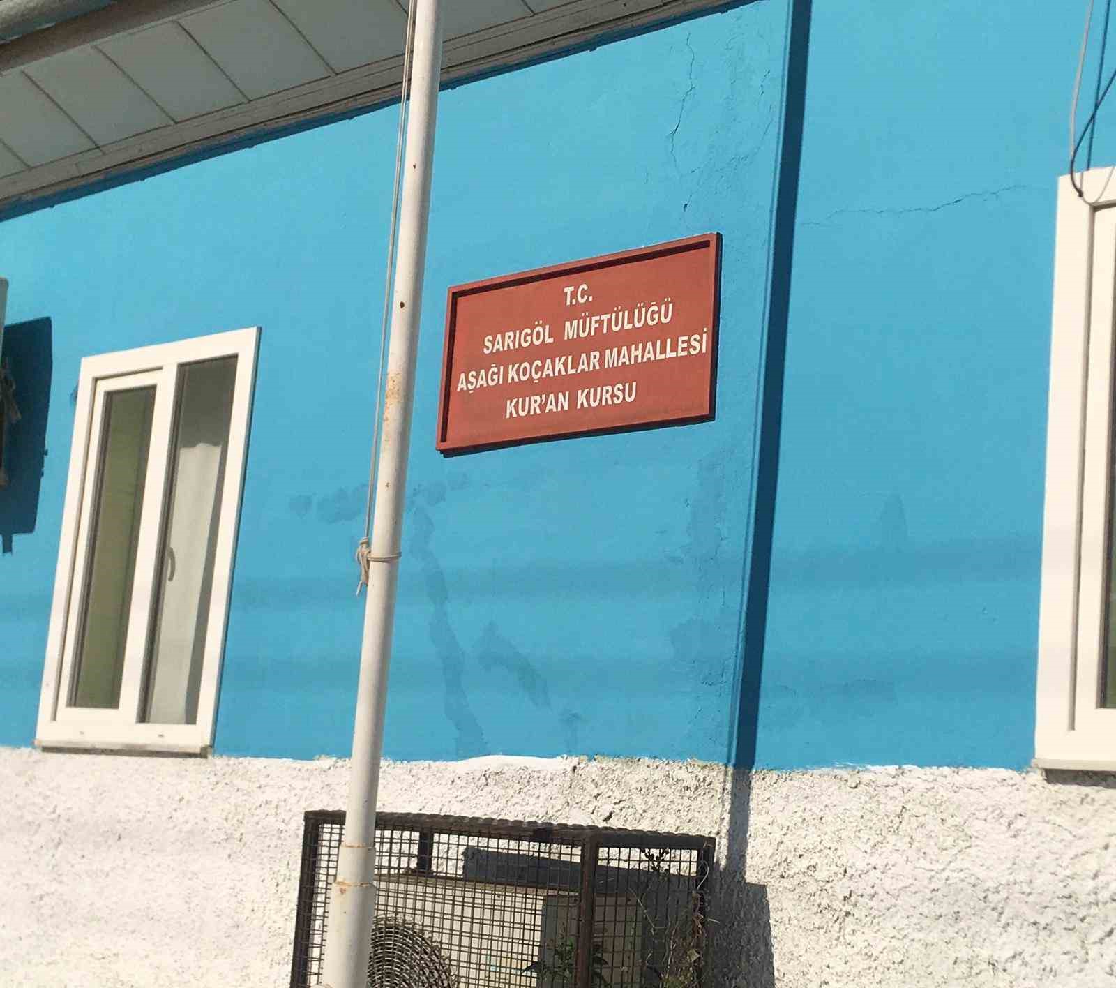 Mahalleli camileri için tek yürek oldu
