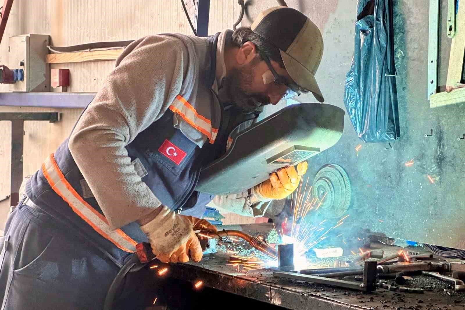 Makine İkmal Müdürlüğü belediye bütçesine katkı sağlıyor
