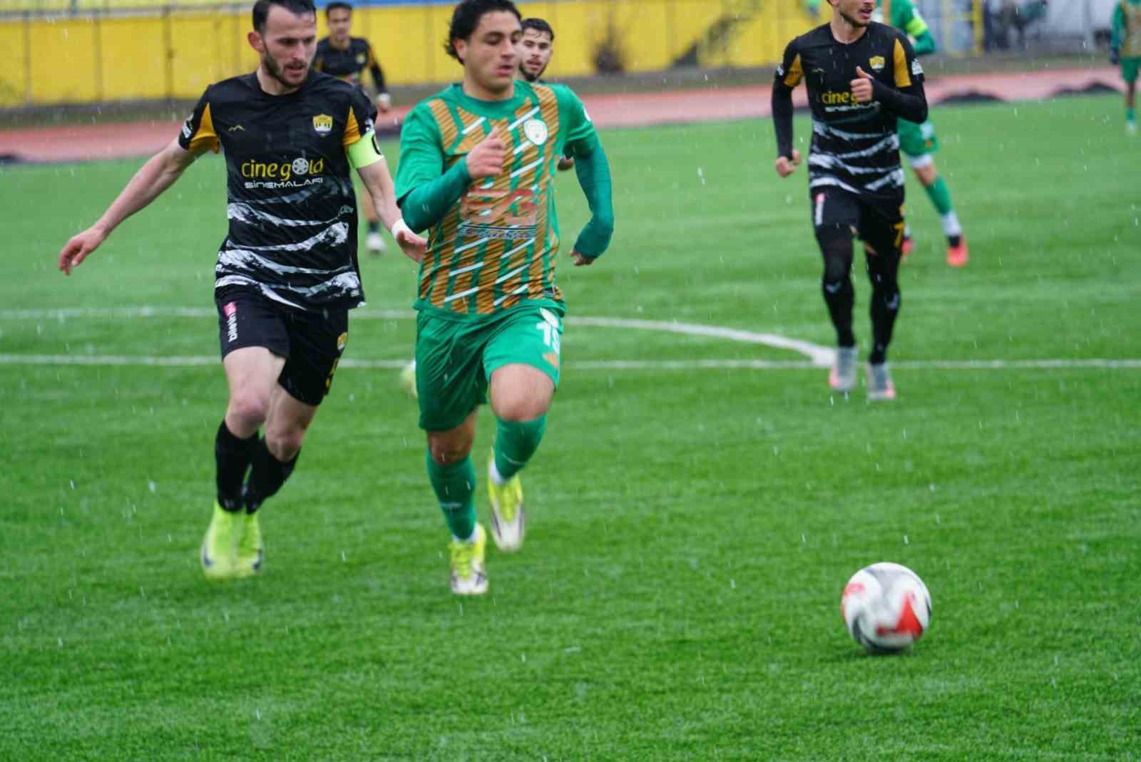 Malatya Yeşilyurtspor deplasmanda 3 puanla döndü
