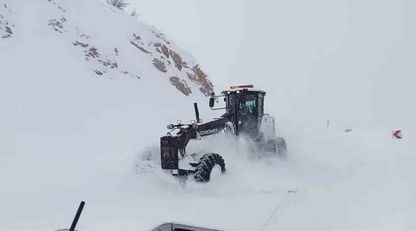 Malatya’da 53 mahallede yol ulaşıma açıldı
