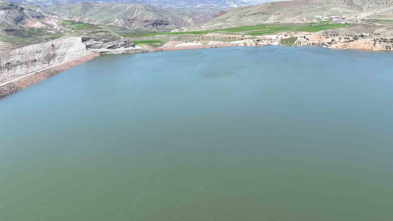 Malatya’da barajlar doldu, kapaklar açıldı
