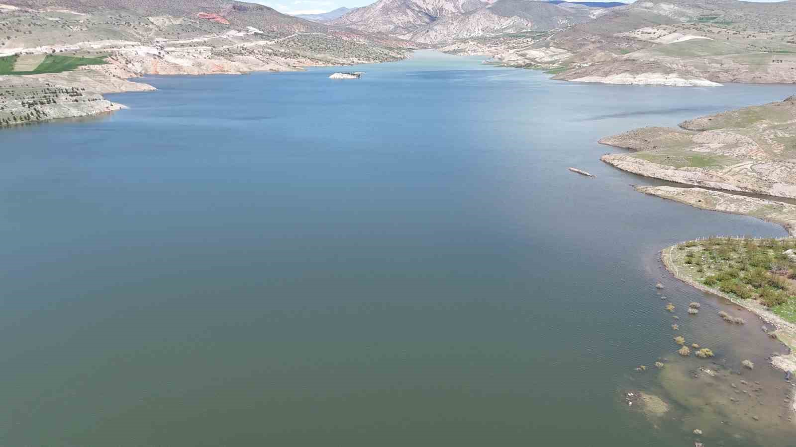 Malatya’da barajlar doldu, kapaklar açıldı
