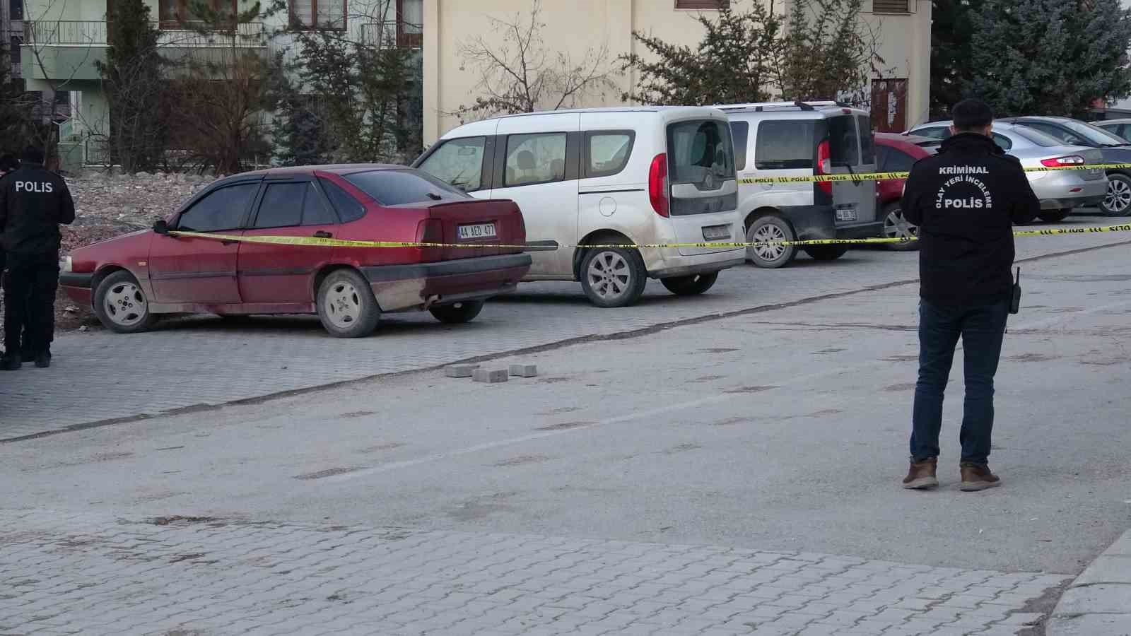 Malatya’da bıçaklı kavga: 2 yaralı
