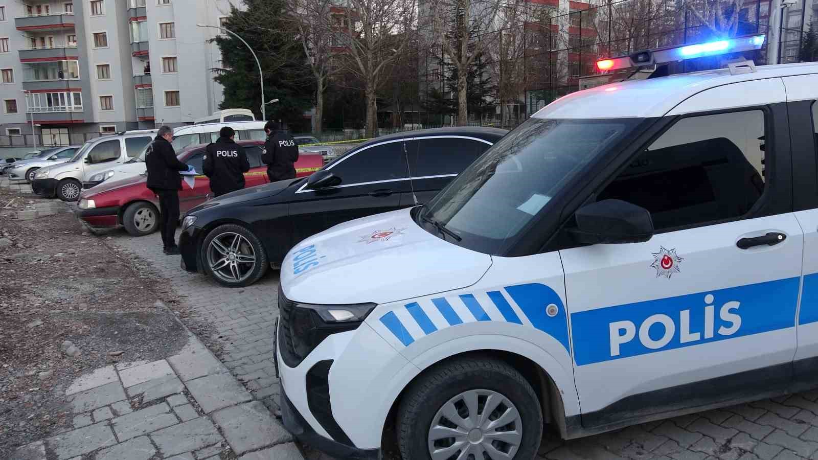 Malatya’da bıçaklı kavga: 2 yaralı
