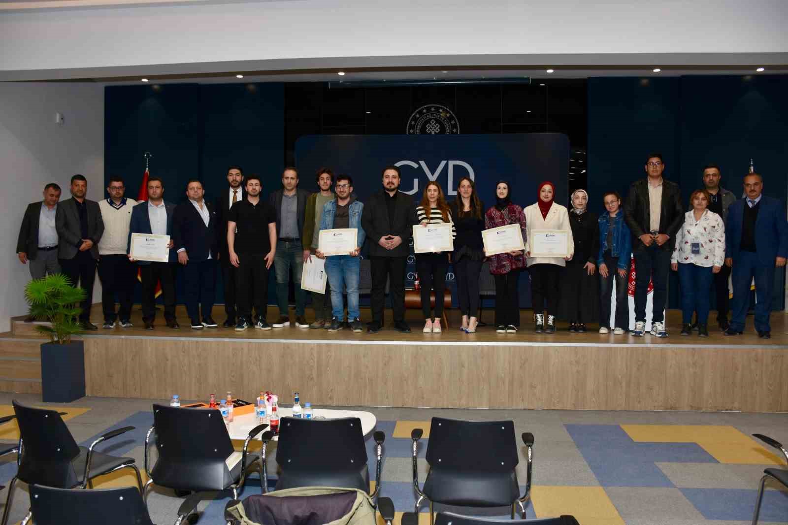 Malatya’da "Girişimci Kütüphanesi" Programı
