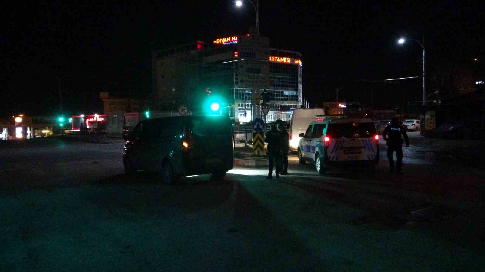 Malatya’da husumetlilerin bıçaklı kavgası: 5 yaralı, 4 gözaltı
