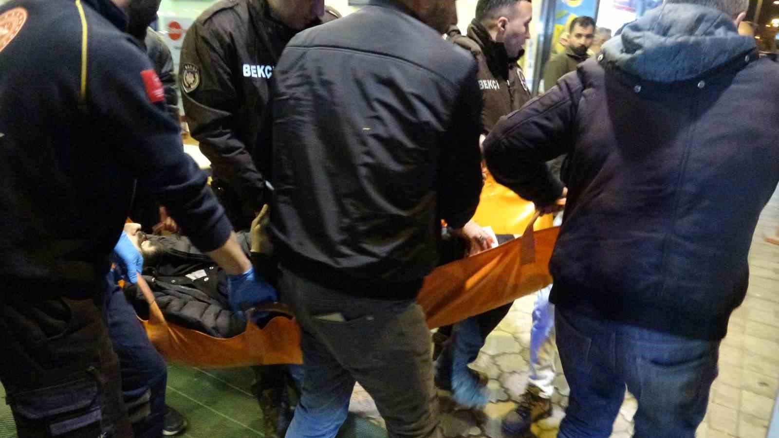 Malatya’da husumetlilerin kavgası kanlı bitti: 1 yaralı
