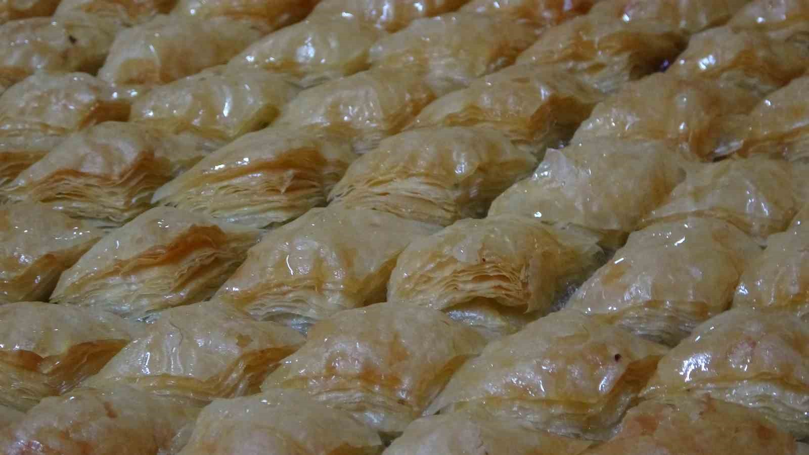 Malatya’da kadın kooperatifinde bayram mesaisi
