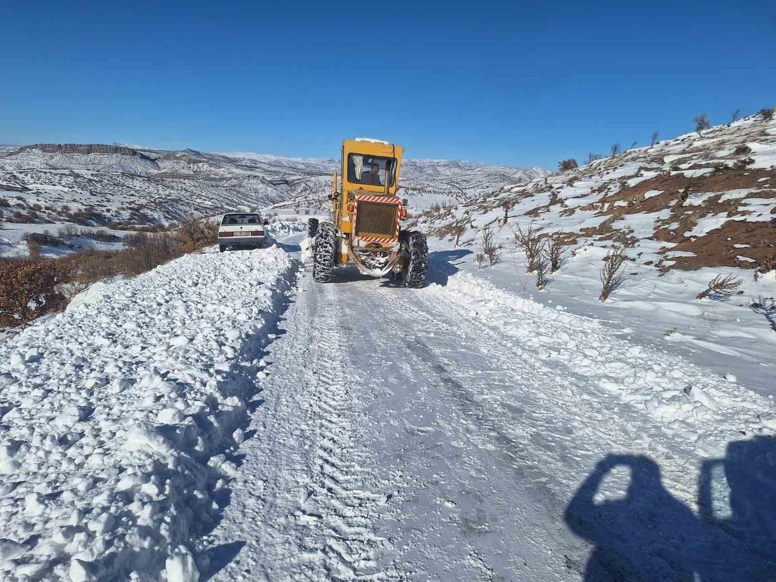 Malatya’da kapanan 117 Mahalle yolu ulaşıma açıldı
