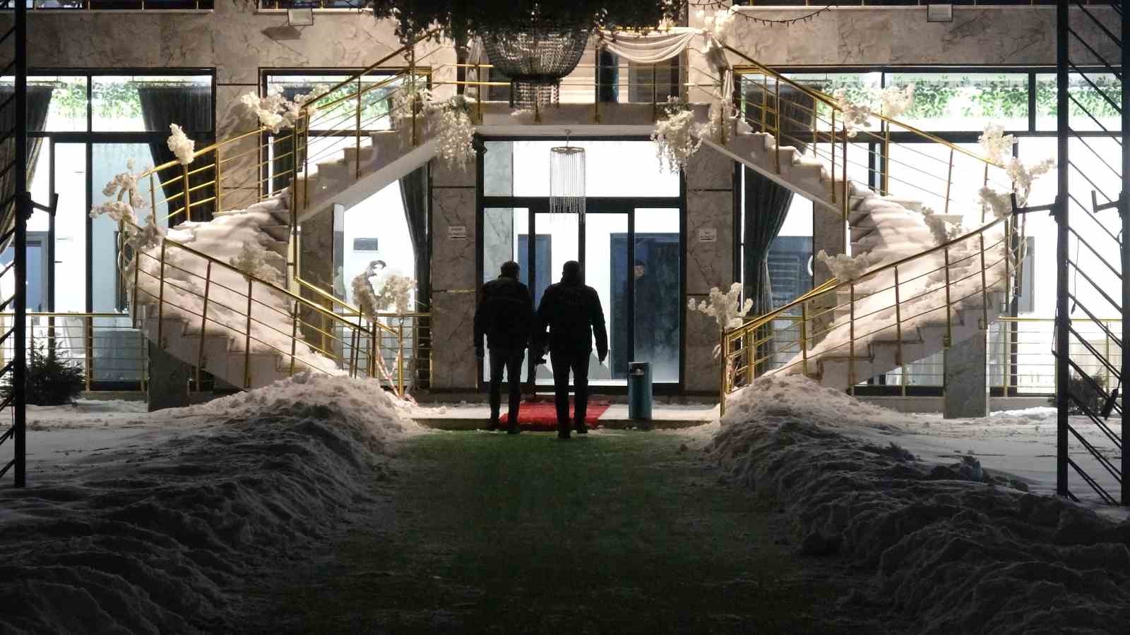 Malatya’da nişan töreninde karbonmonoksit zehirlenmesi: 46 kişi hastaneye kaldırıldı

