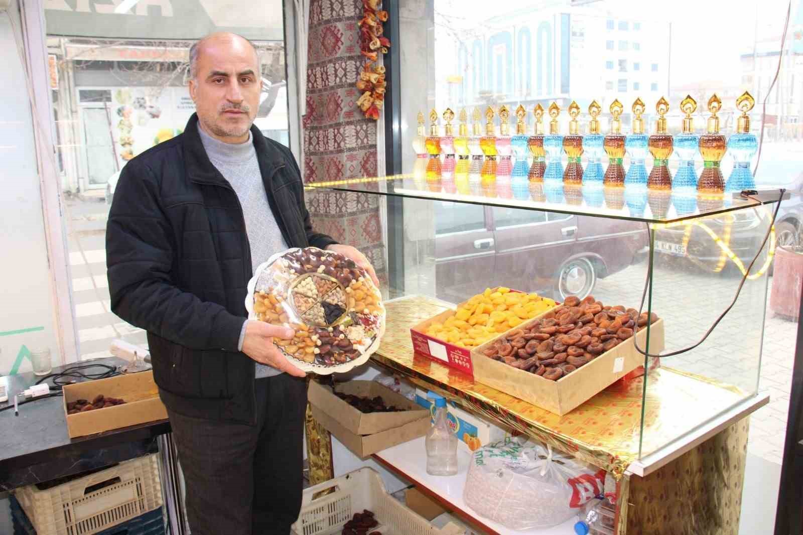 Malatya’da oğlu tarafından bıçaklanan şahıs hayatını kaybetti
