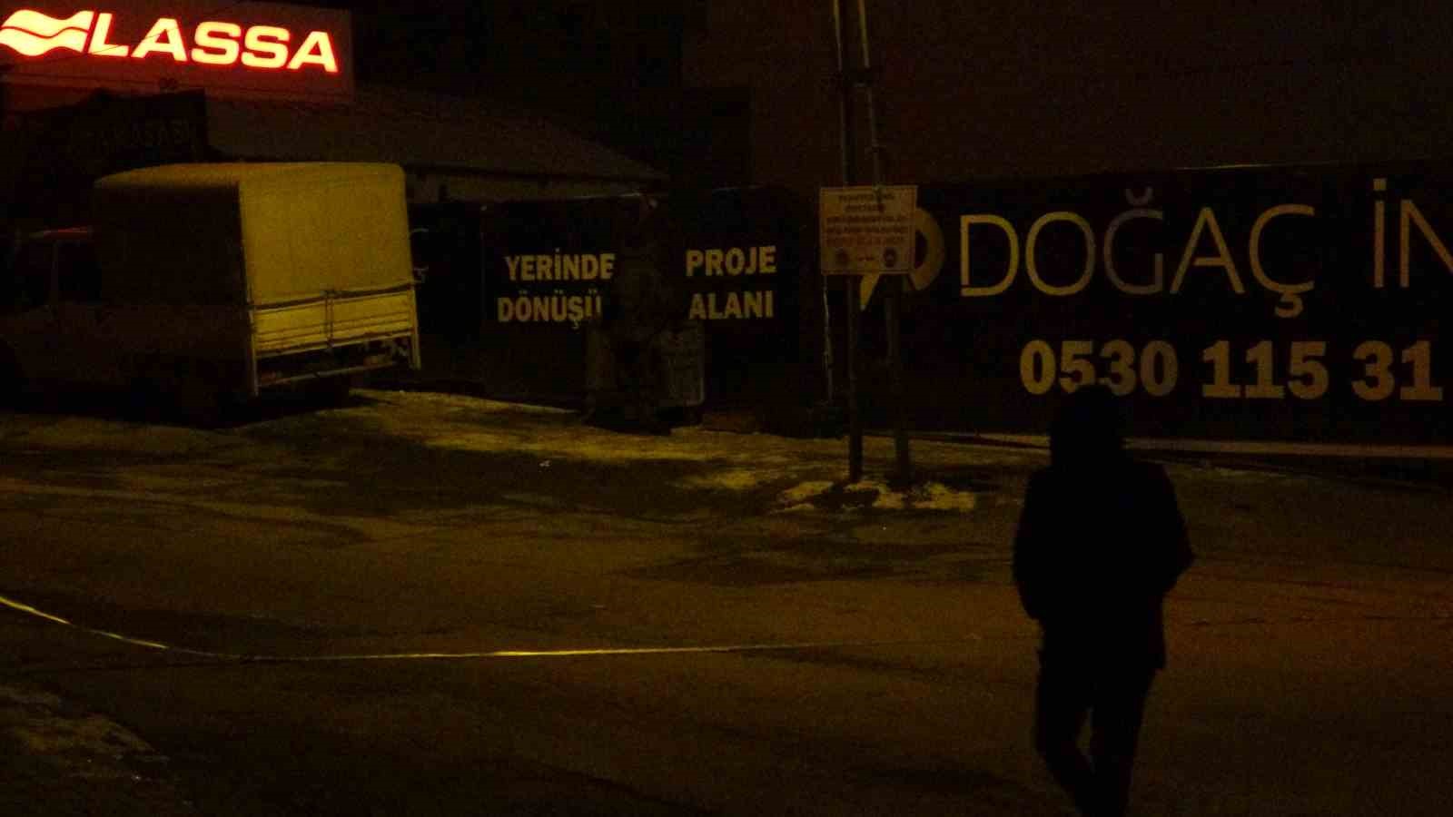 Malatya’da şüpheli valiz fünye ile patlatıldı
