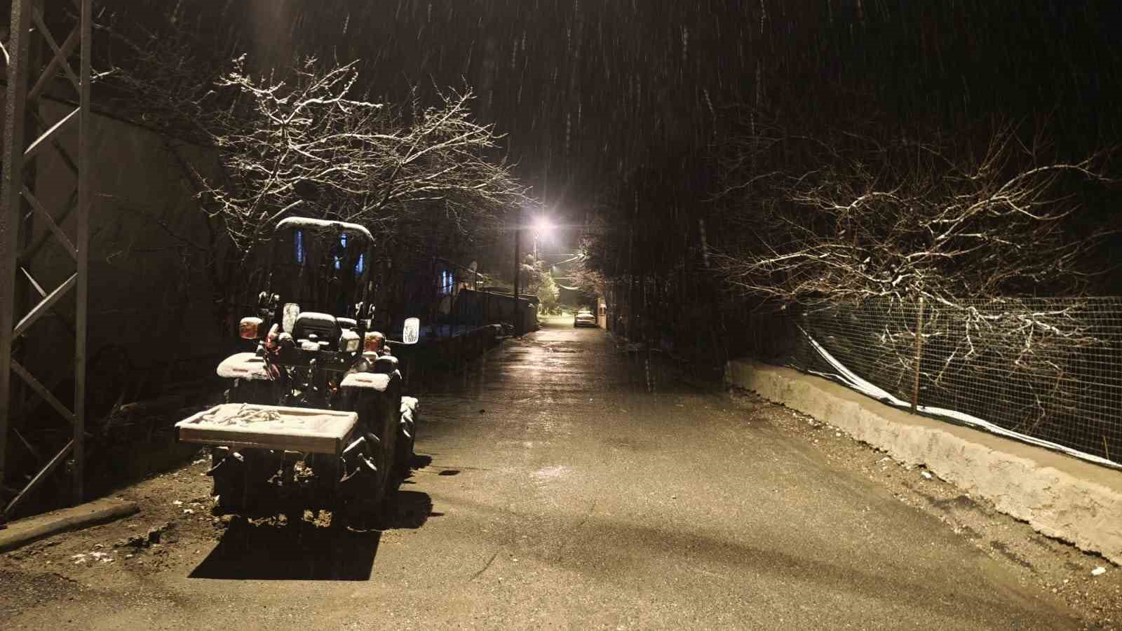 Malatya’nın yüksek kesimlerinde kar etkili oluyor
