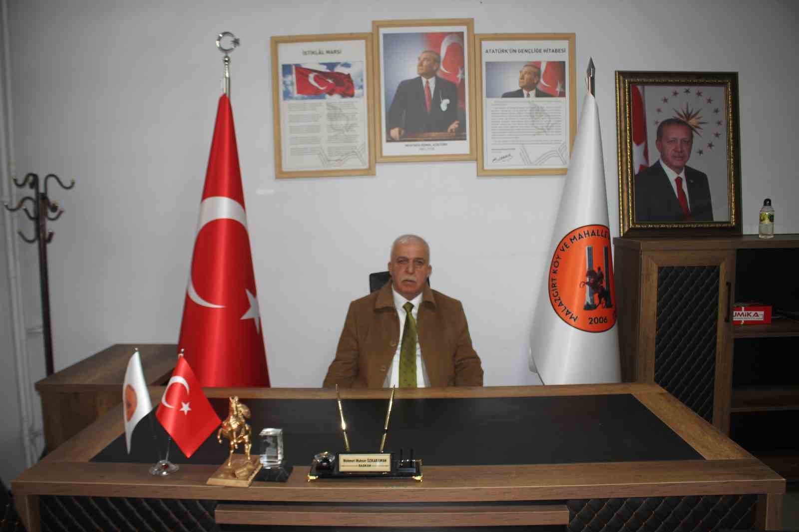 Malazgirt Kaymakamı Bayram’dan muhtarlara ziyaret
