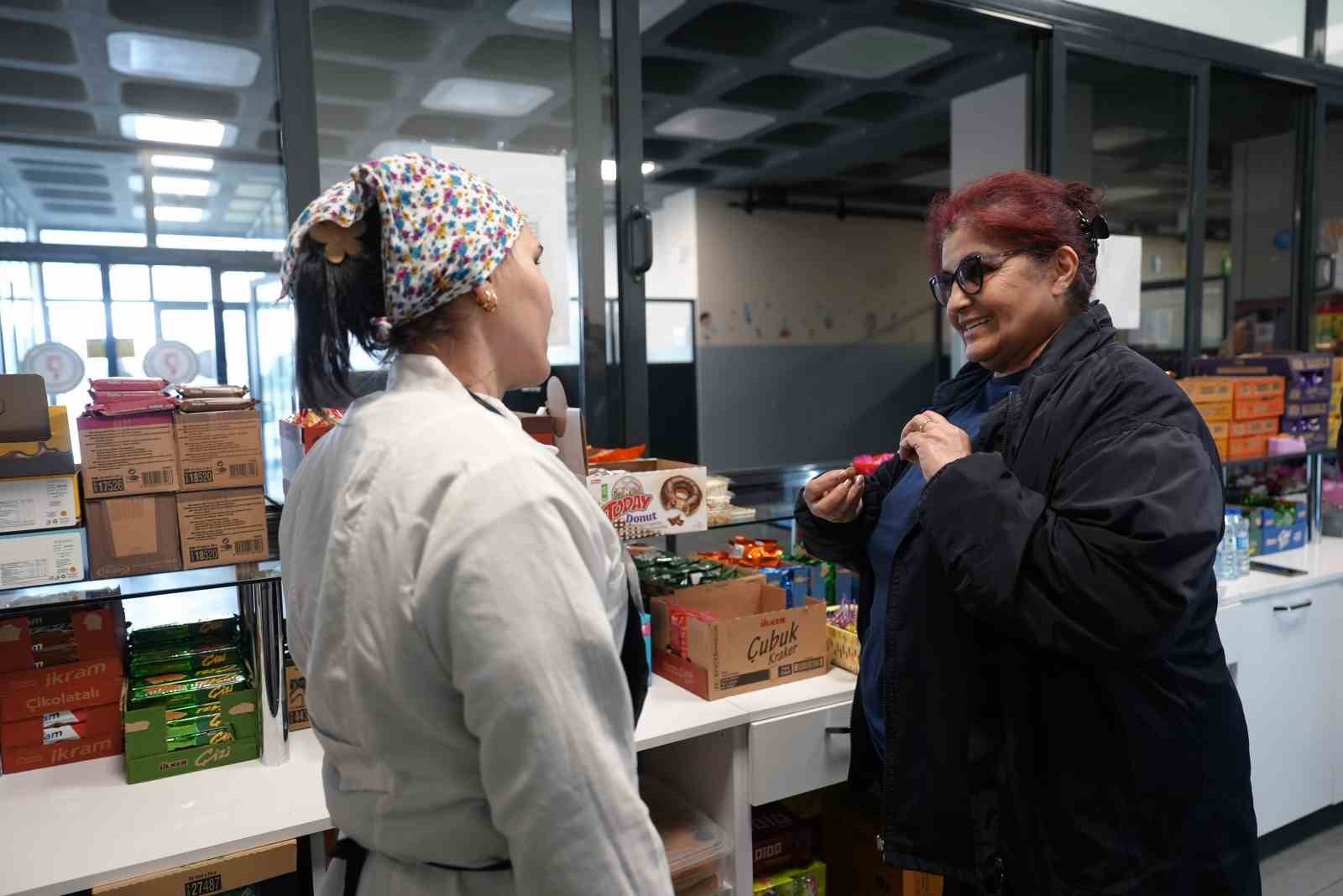 Maltepe’de okul kantinlerinde gıda denetimi sürüyor
