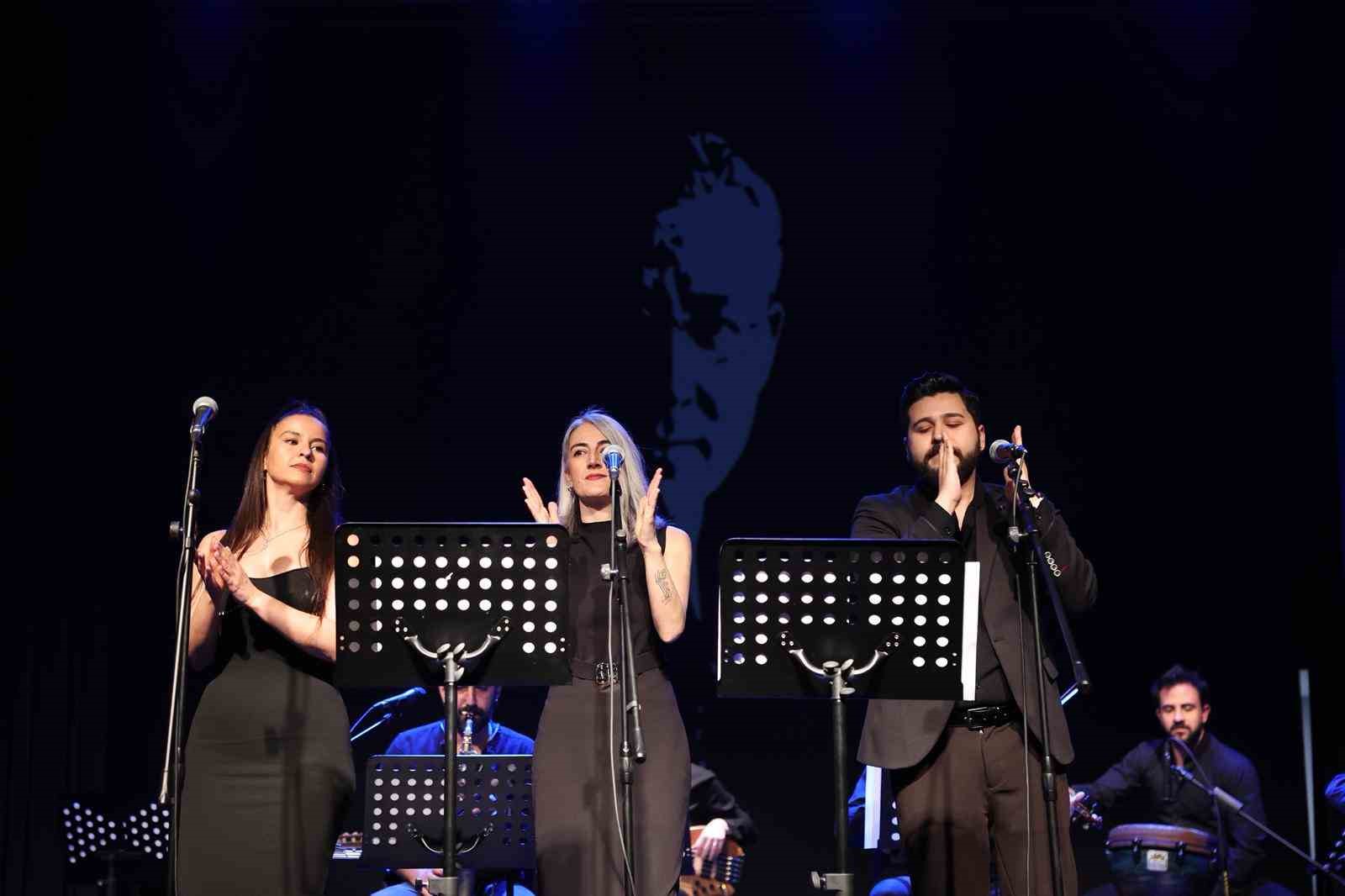 Maltepe’de Sabahattin Ali rüzgârı esti
Maltepe’de Sabahattin Ali rüzgârı esti