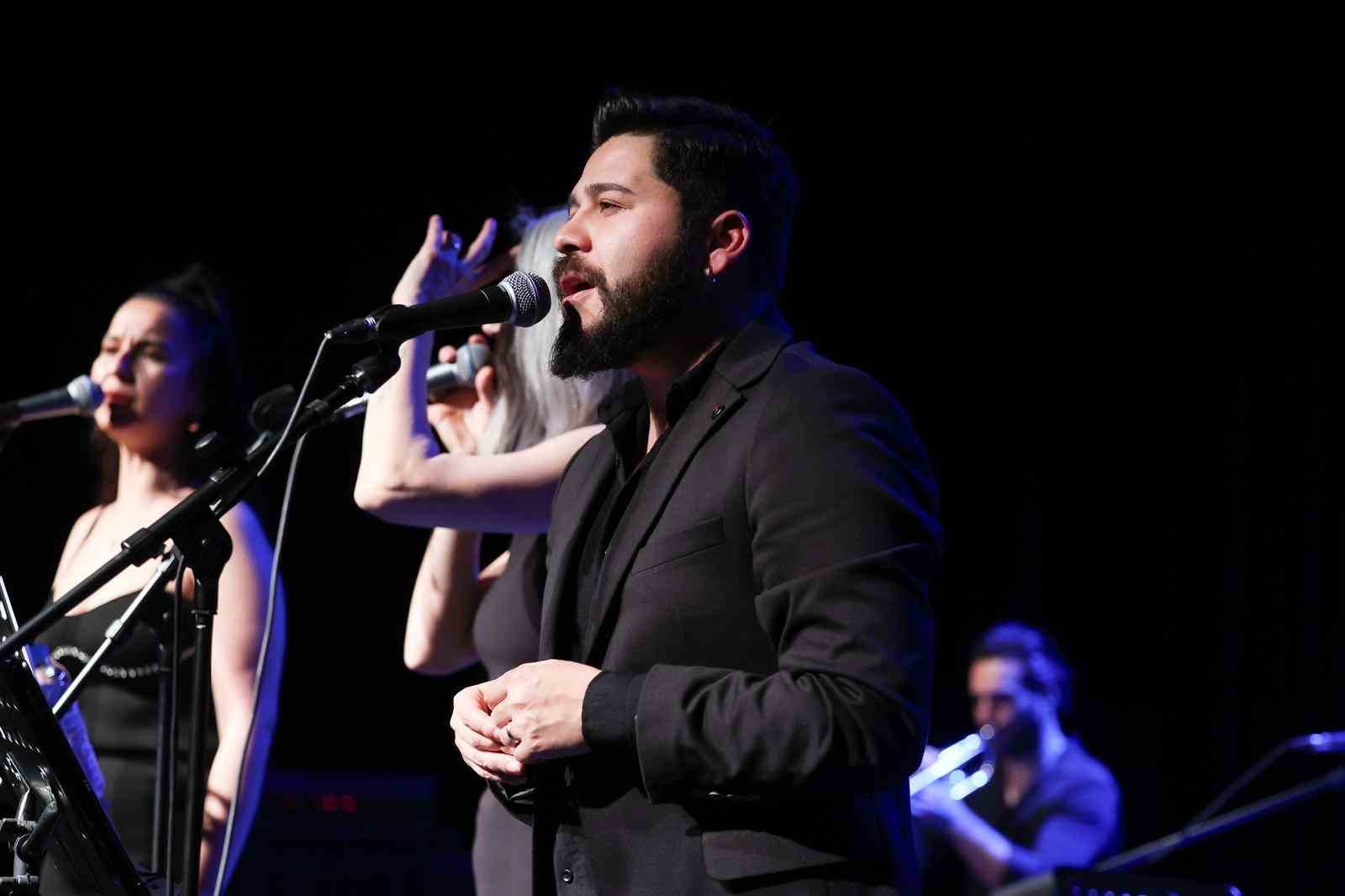 Maltepe’de Sabahattin Ali rüzgârı esti
Maltepe’de Sabahattin Ali rüzgârı esti