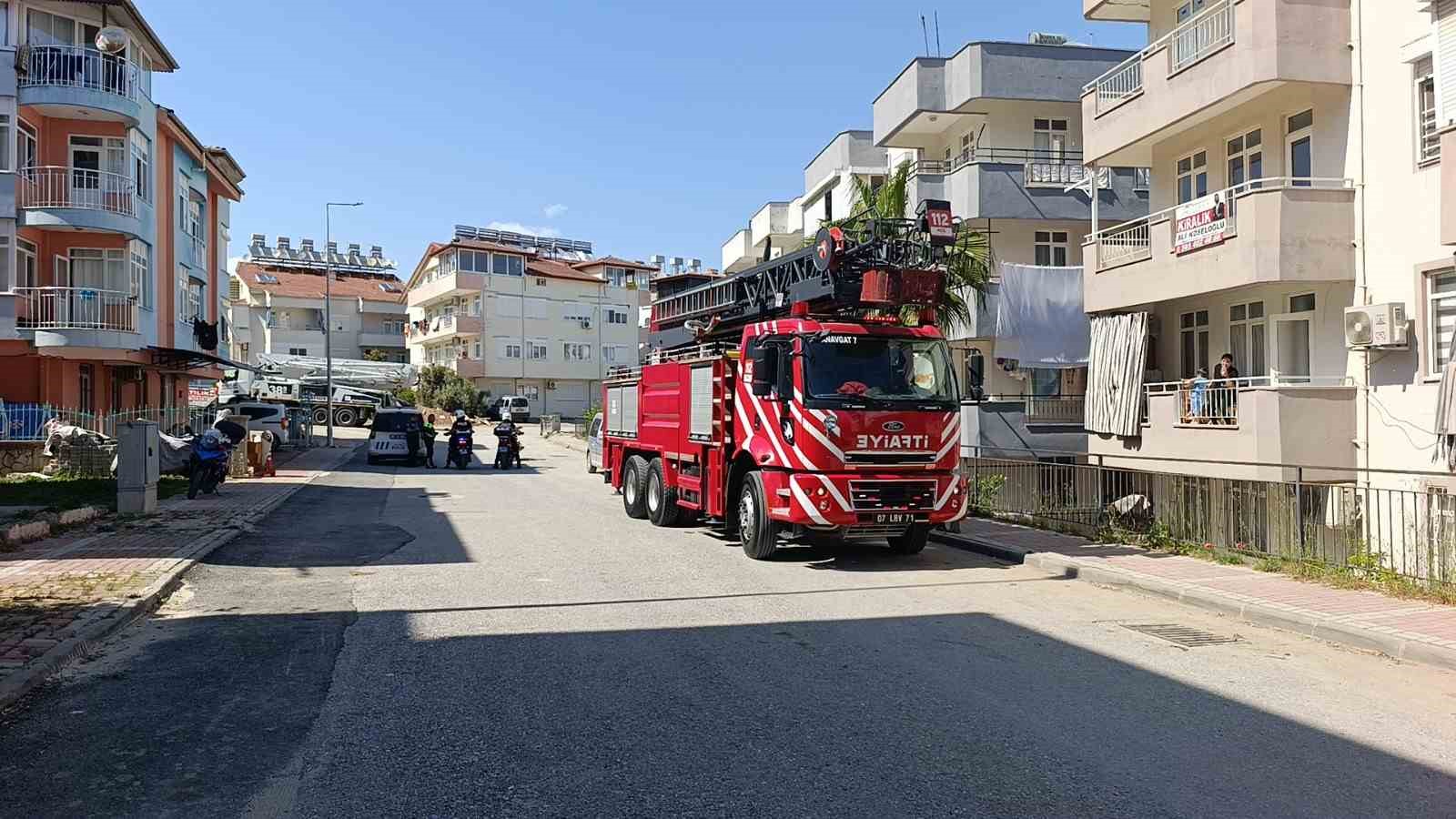 Manavgat’ta baca yangını söndürüldü

