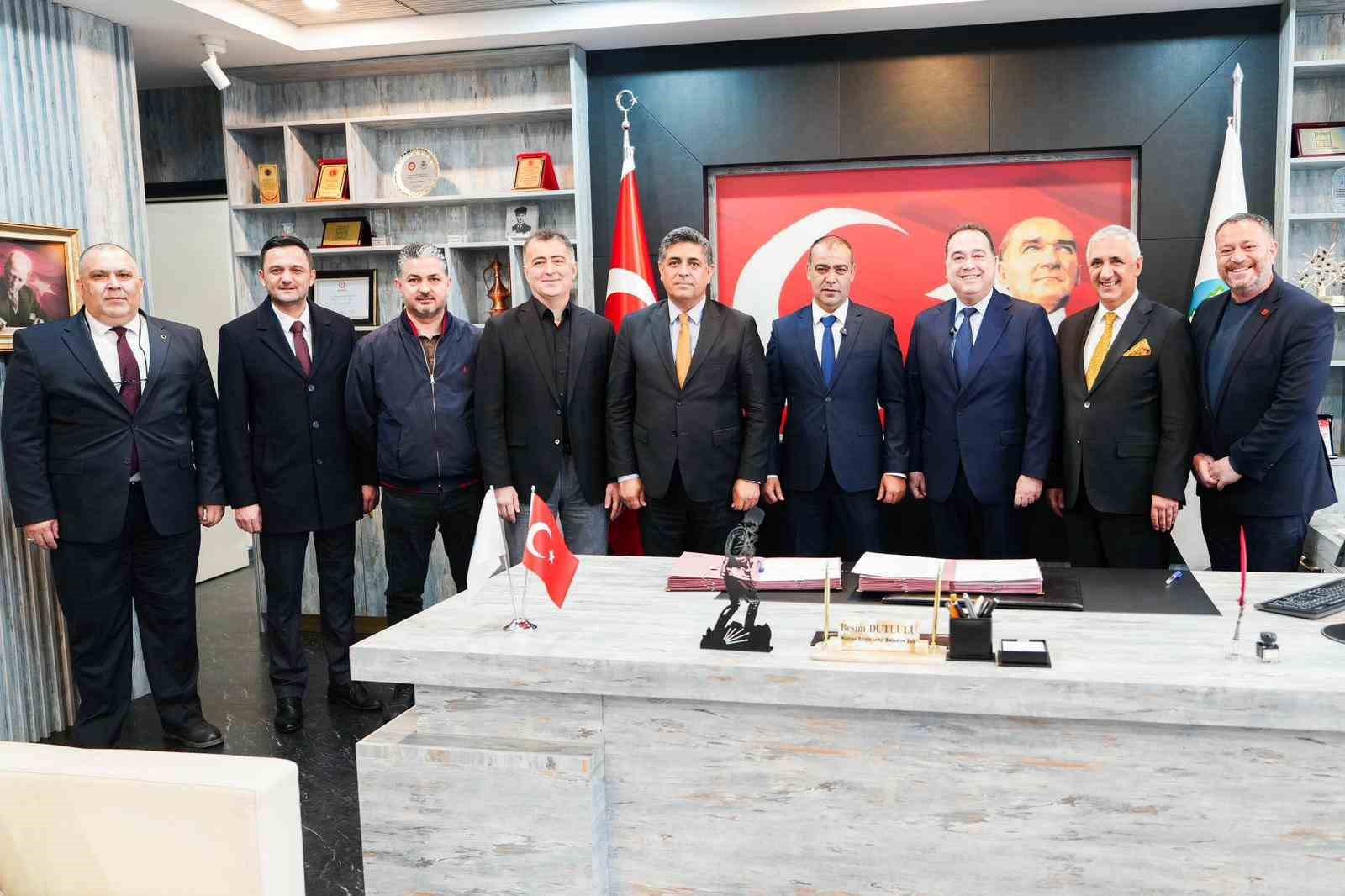 Manisa Büyükşehir Belediyesinde en düşük kadrolu işçi maaşı 80 bin TL oldu
