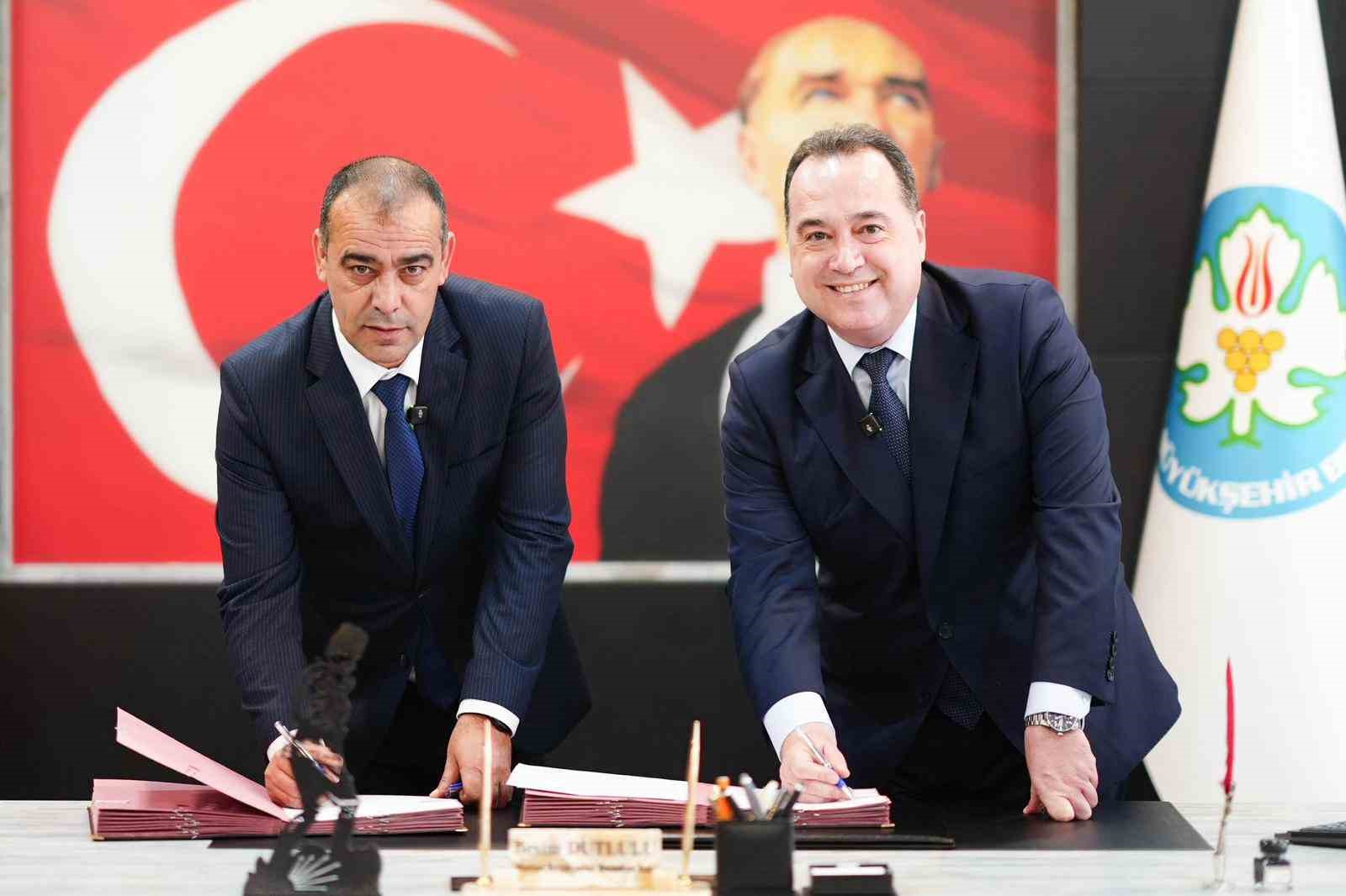 Manisa Büyükşehir Belediyesinde en düşük kadrolu işçi maaşı 80 bin TL oldu
