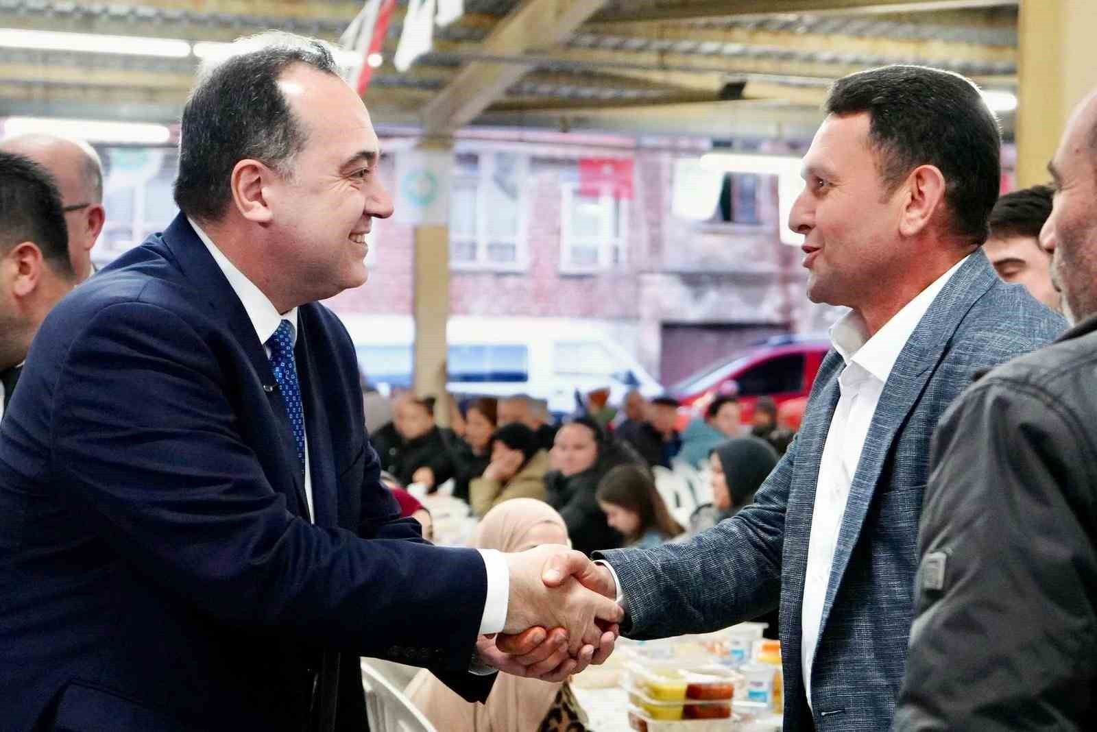 Manisa Büyükşehir’in iftar sofrası Kırkağaç’ta kuruldu
