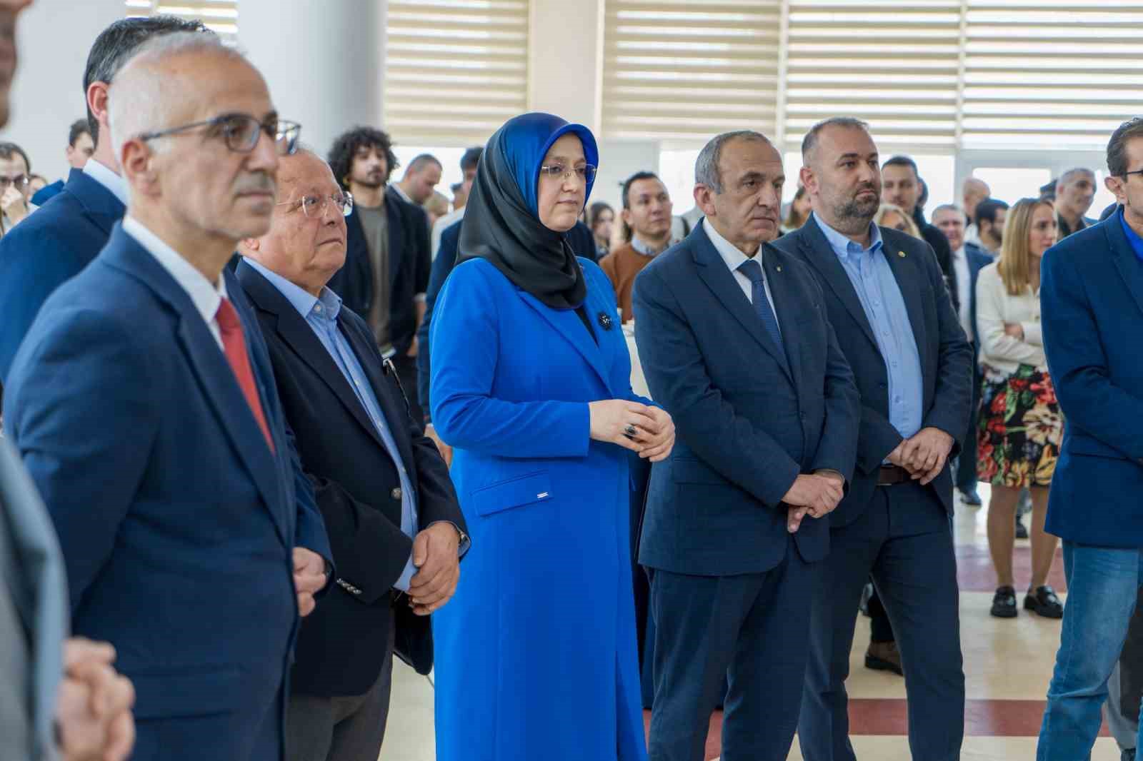 Manisa CBÜ TEKNOKENT’e destek sağlayan firmalara ödül
