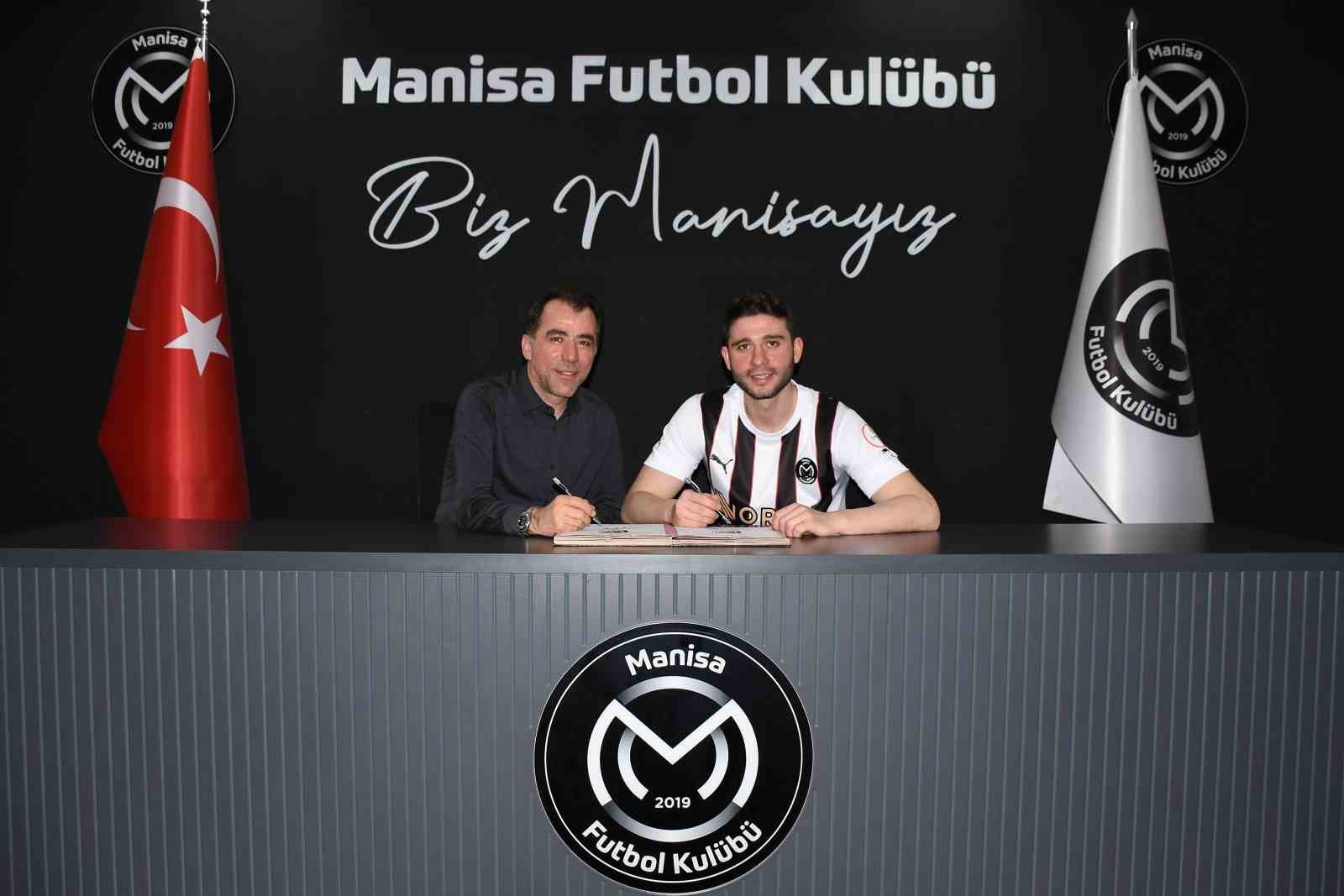 Manisa FK, Kubilay Sönmez’i kadrosuna kattı
Manisa FK, Kubilay Sönmez’i kadrosuna kattı