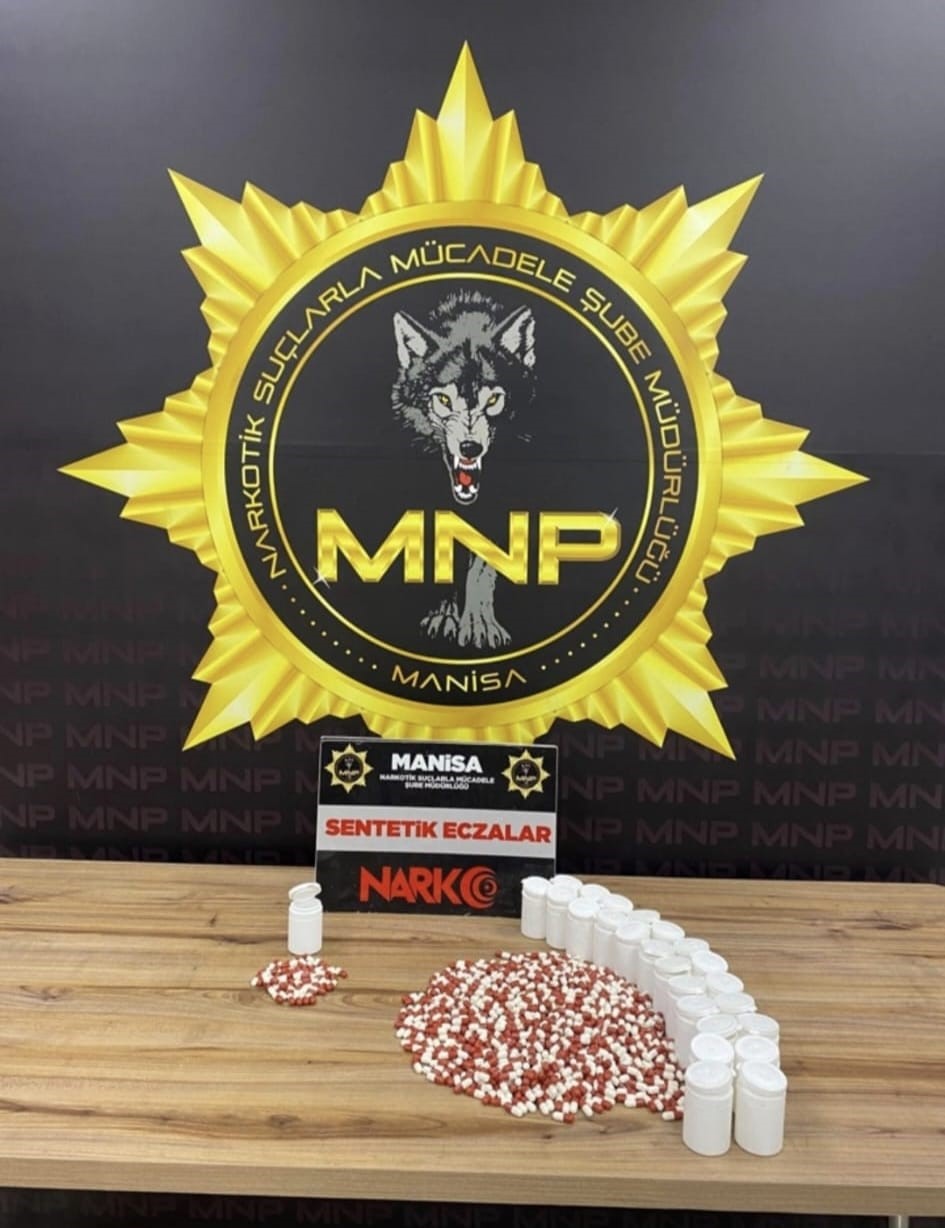 Manisa’da 14 bin 866 adet sentetik hap ele geçirildi
