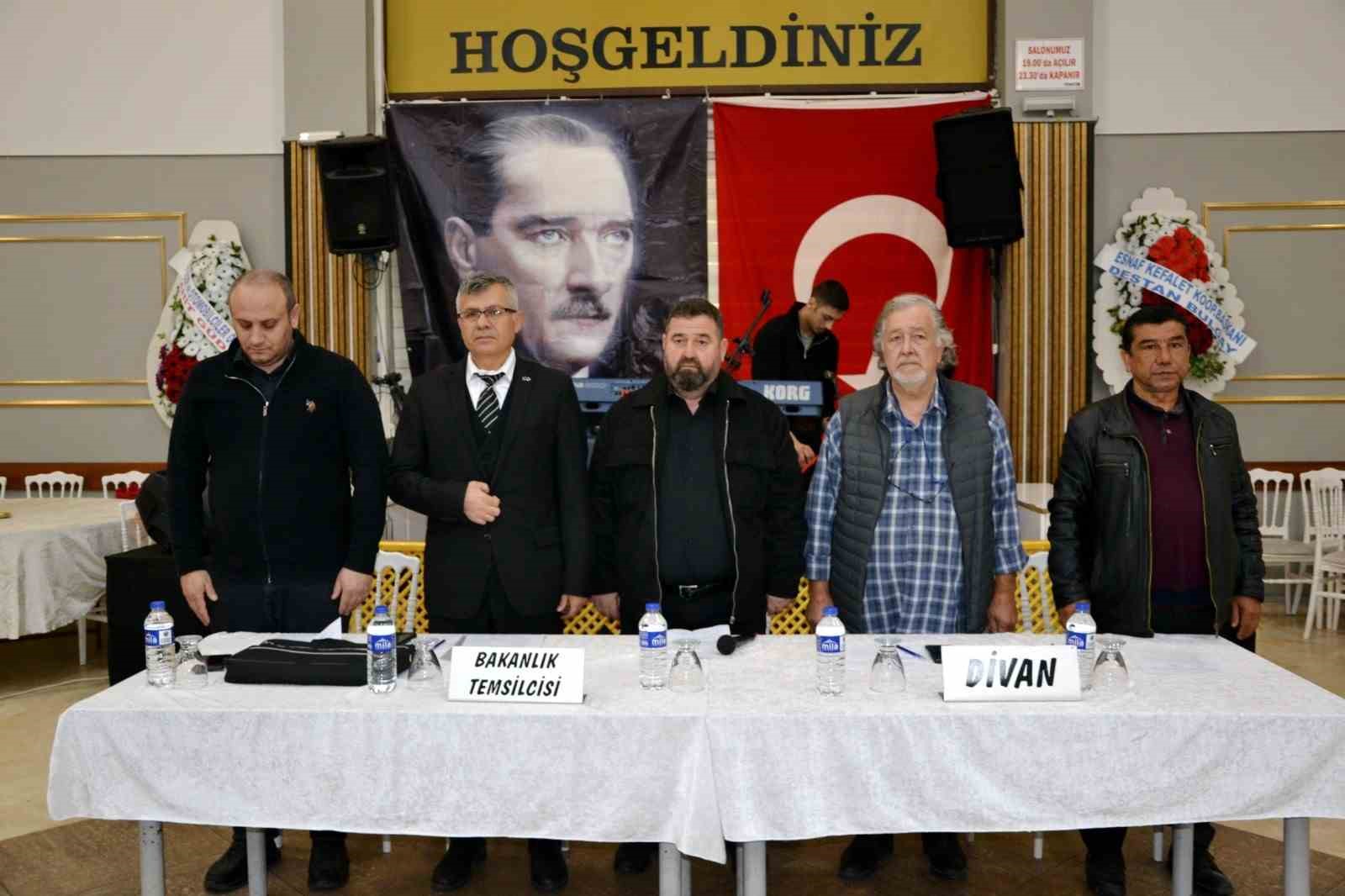 Manisa’da 155 No’lu Halk Otobüsleri Kooperatifi’nde Fevzi Açıkel güven tazeledi
