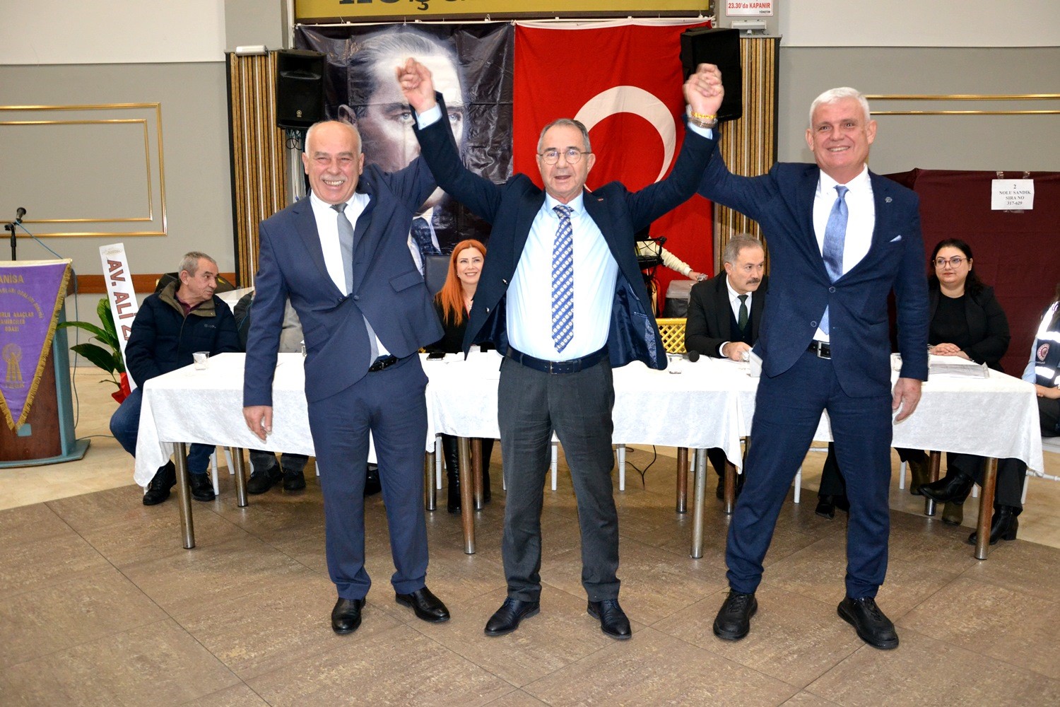 Manisa’da 23 yıllık başkan seçimi kaybetti
