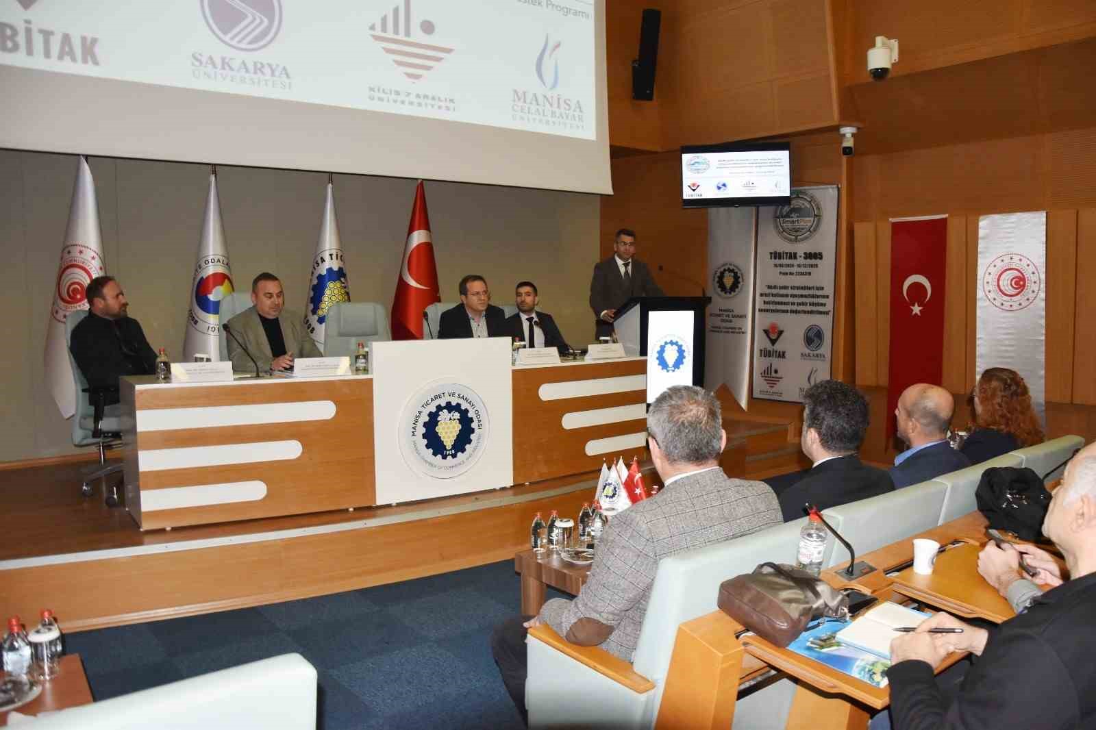 Manisa’da akıllı şehirler için arazi kullanım çalıştayı
