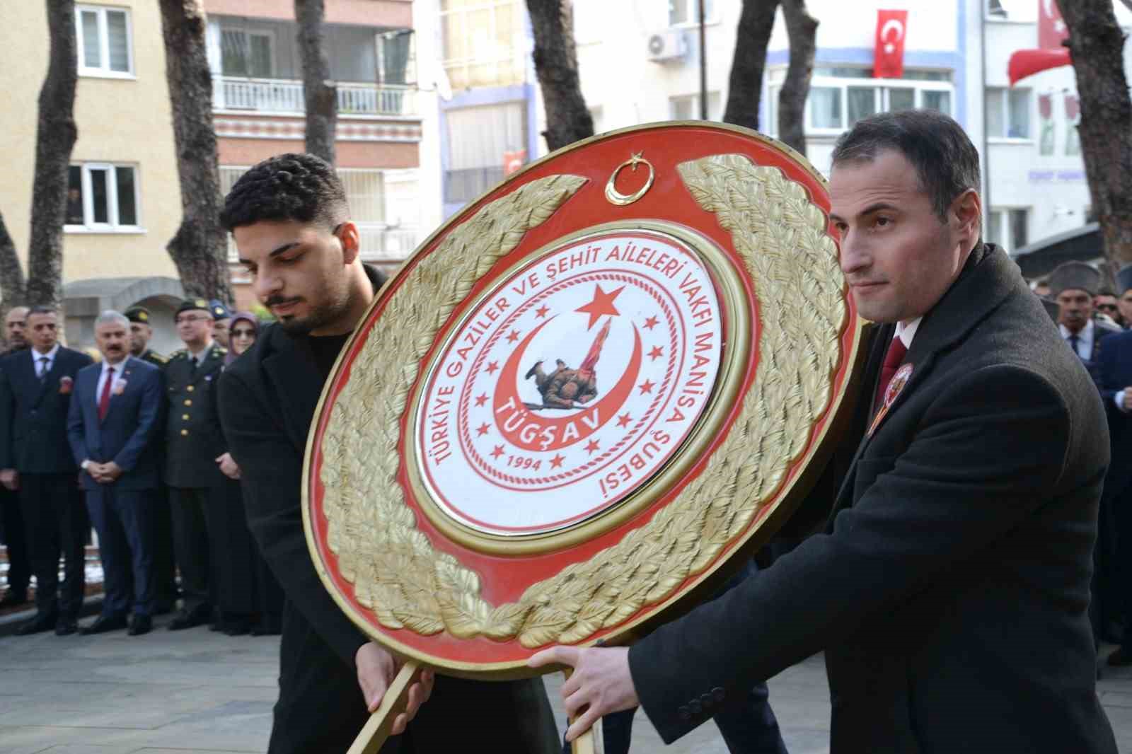 Manisa’da Çanakkale Zaferi’nin 111. yılı törenle anıldı
