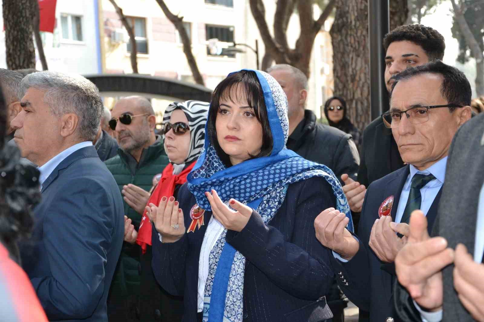 Manisa’da Çanakkale Zaferi’nin 111. yılı törenle anıldı
