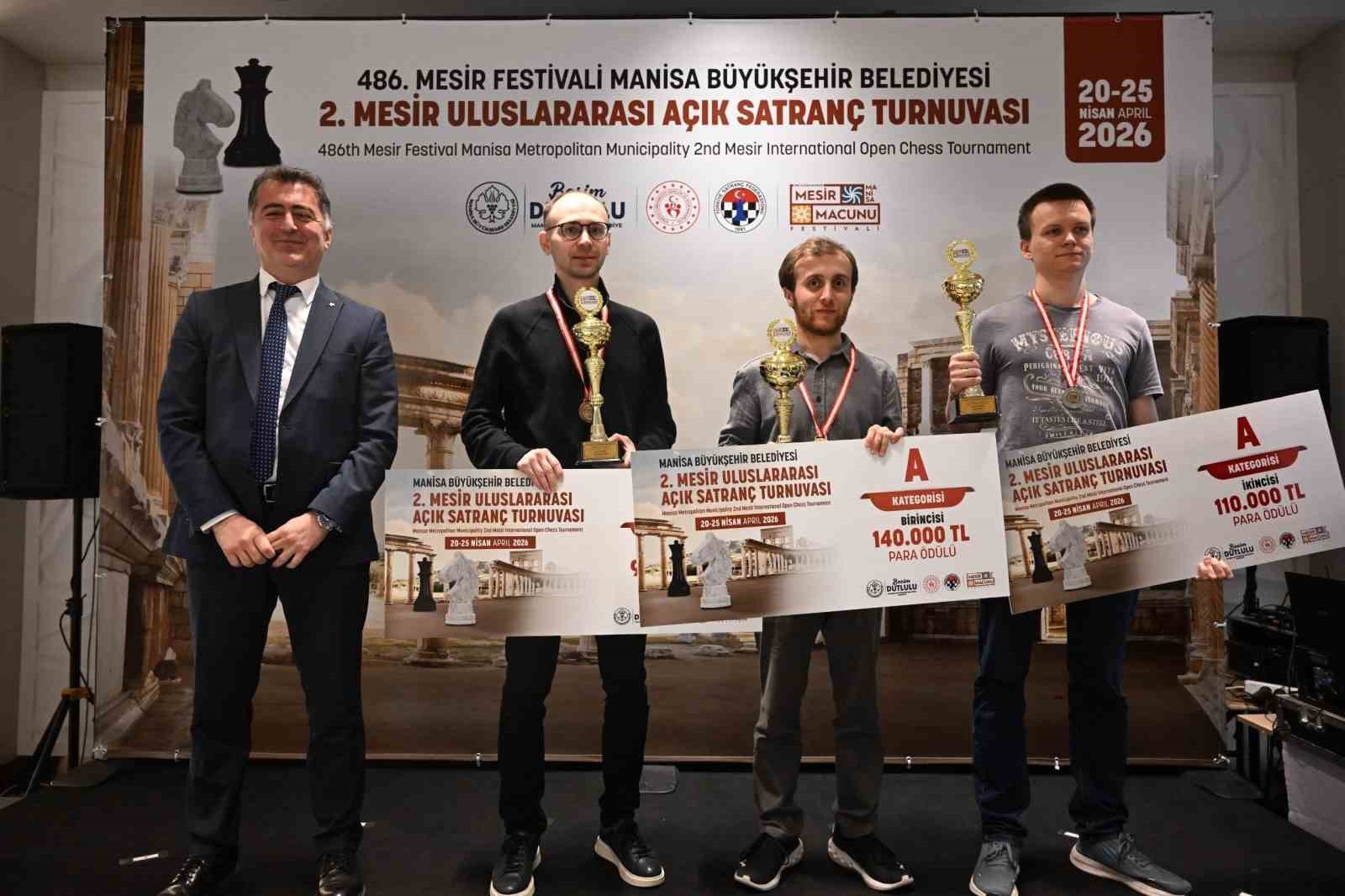 Manisa’da dev turnuvanın şampiyonu Azerbaycanlı Rasulov oldu
