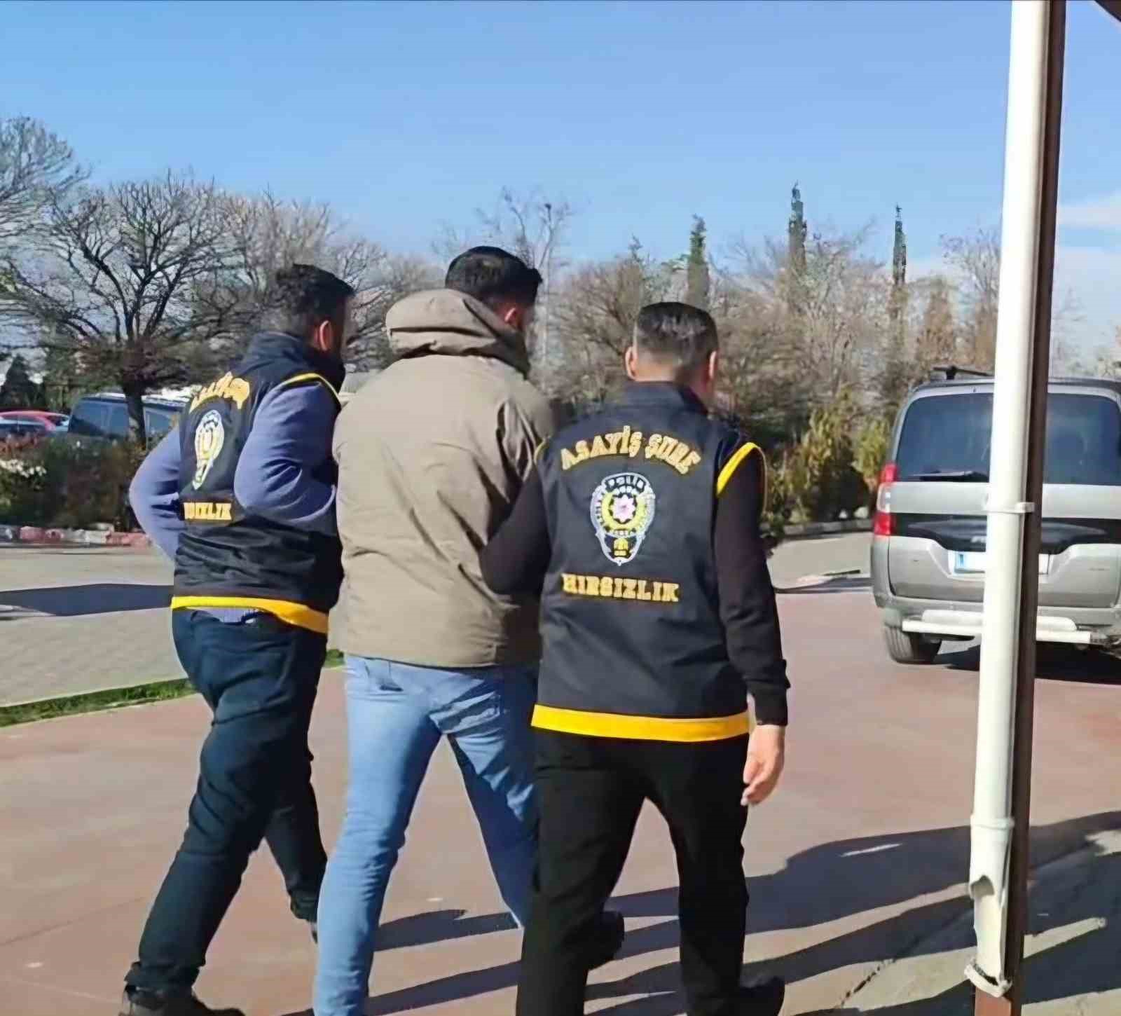 Manisa’da iş yeri hırsızlığına 5 tutuklama
